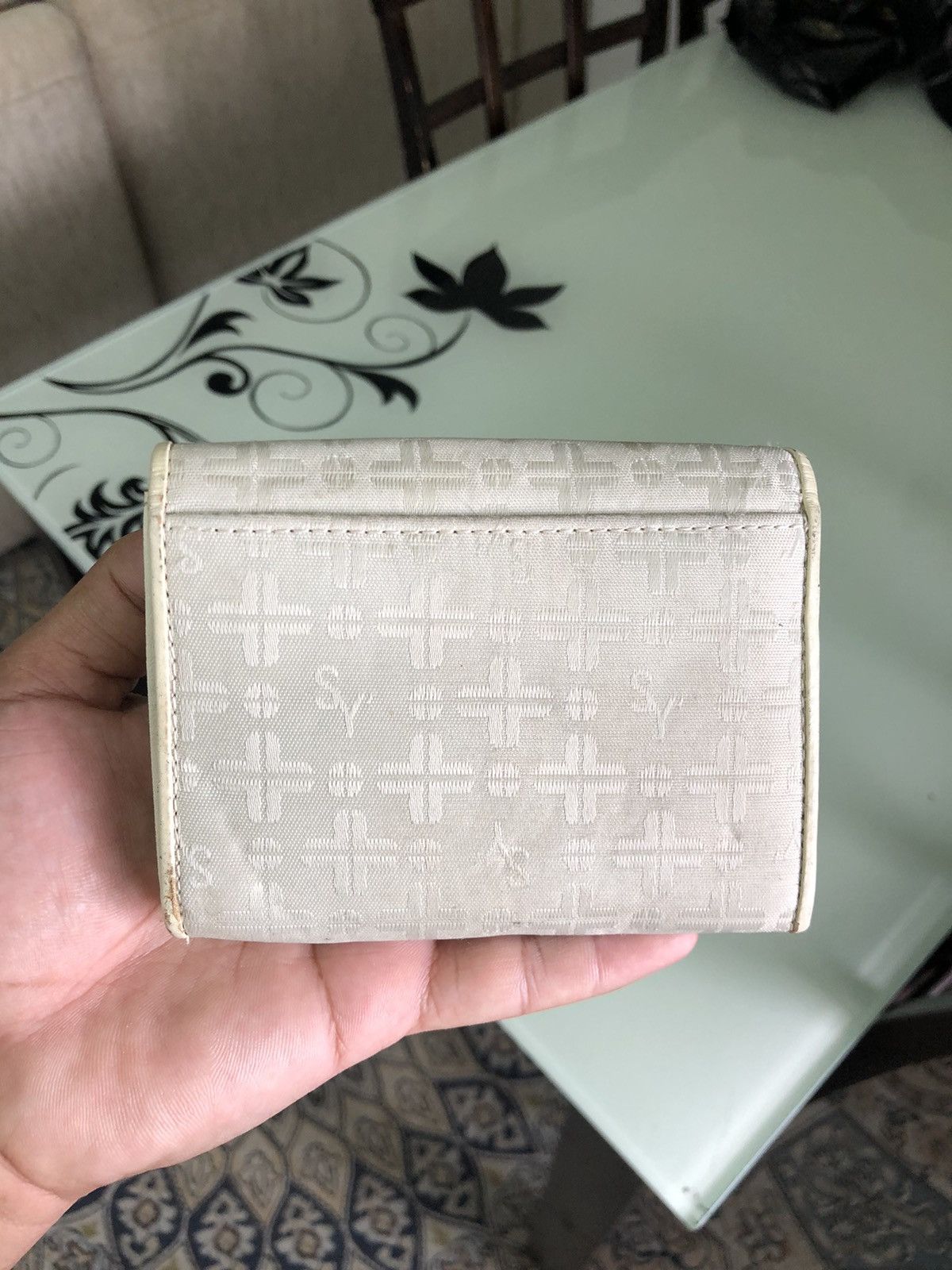 Japanese Brand Vintage Yohji Yamamoto Y'saccs Monogram Wallet Women Size ONE SIZE - 11 Thumbnail