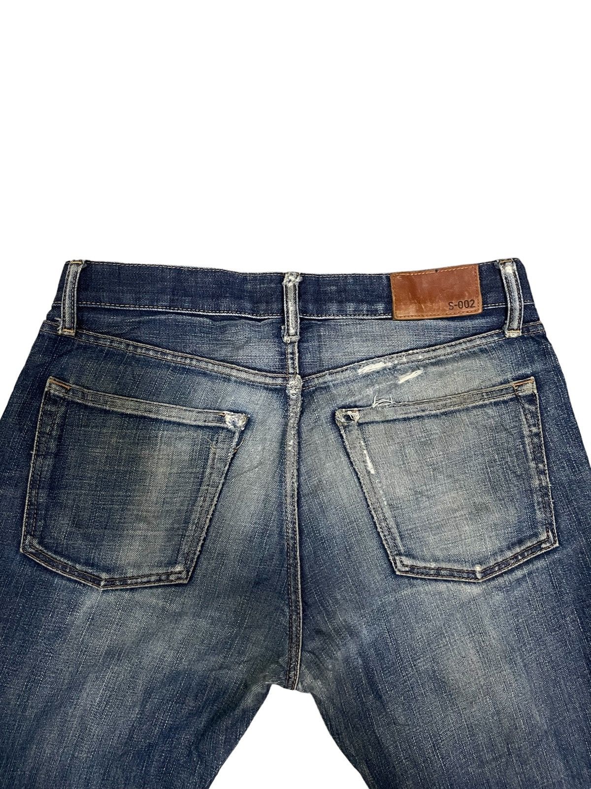Japanese Brand Vintage Uniqlo S002 Indigo Washed Distressed Jeans Size US 31 - 12 Thumbnail