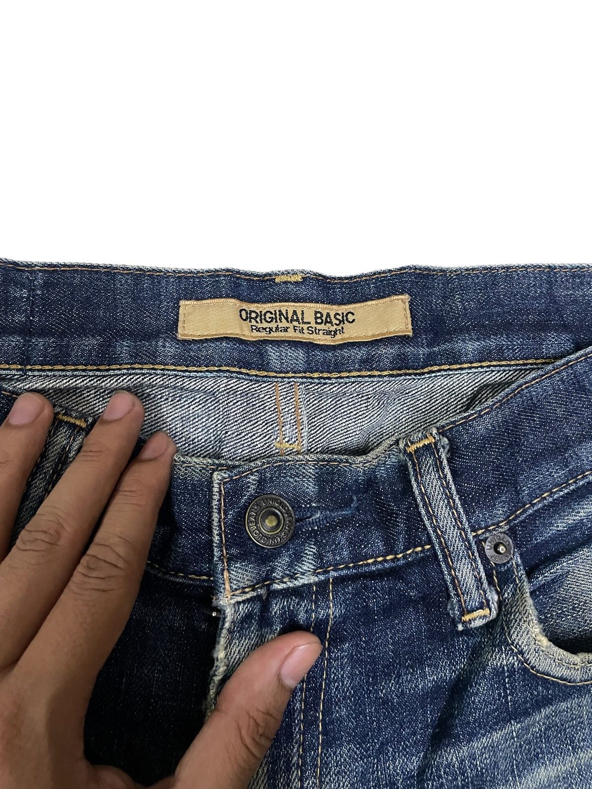 Japanese Brand Vintage Uniqlo S002 Indigo Washed Distressed Jeans Size US 31 - 8 Thumbnail