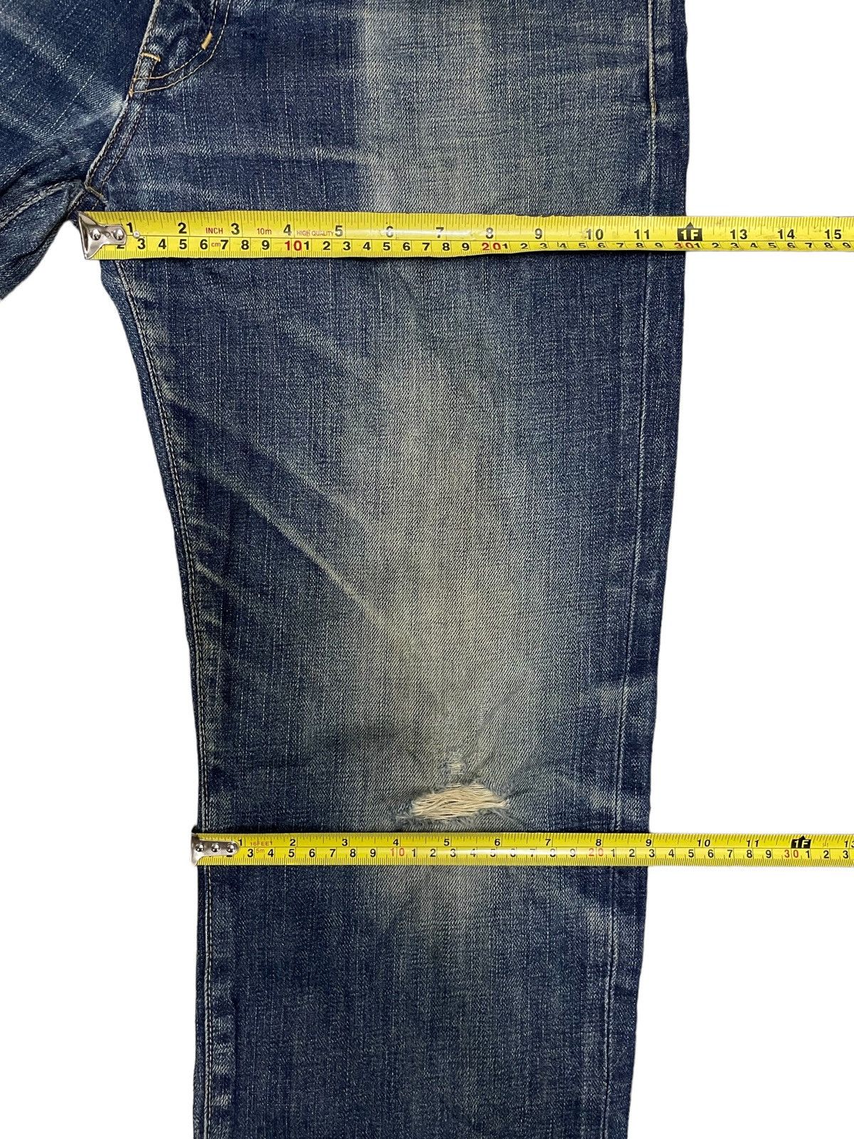 Japanese Brand Vintage Uniqlo S002 Indigo Washed Distressed Jeans Size US 31 - 19 Thumbnail