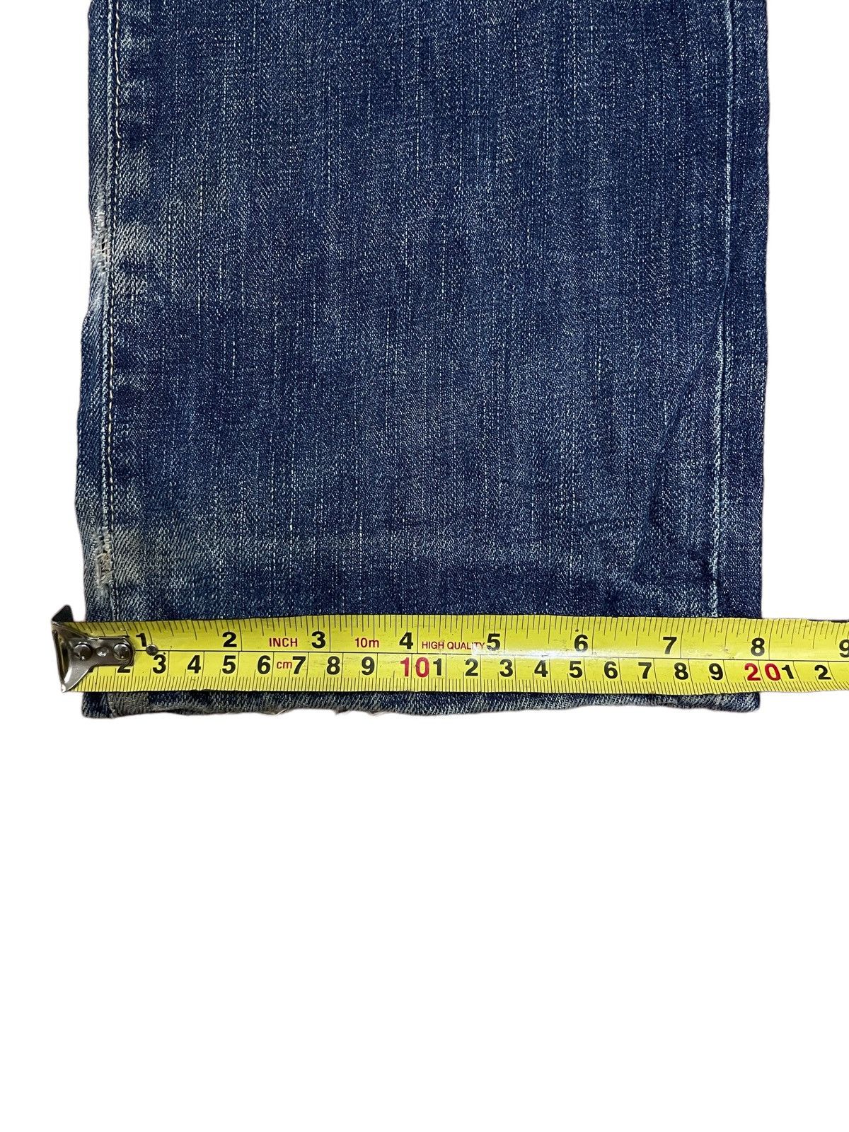 Japanese Brand Vintage Uniqlo S002 Indigo Washed Distressed Jeans Size US 31 - 21 Thumbnail