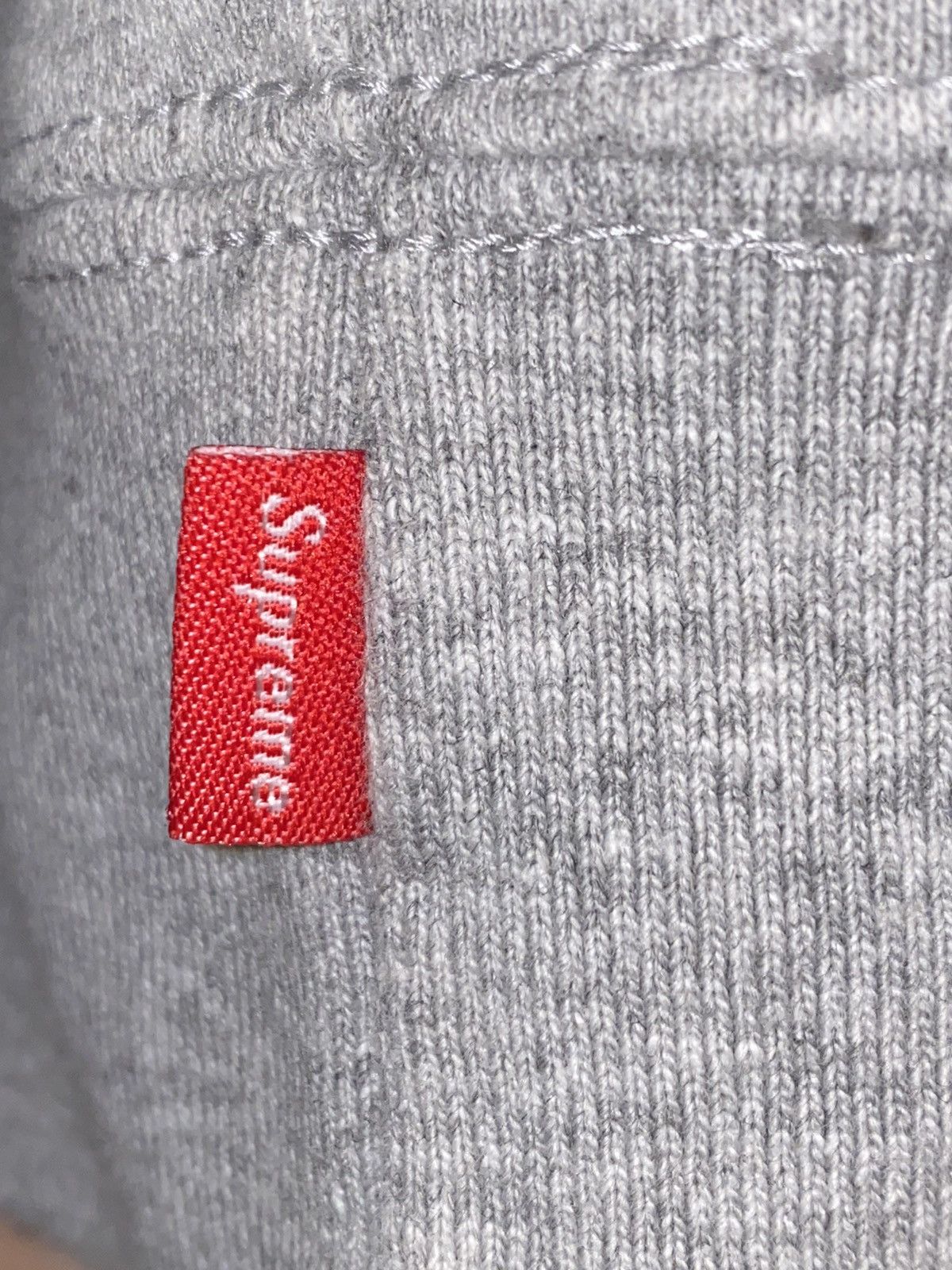 Supreme Supreme Tag Logo Hooded Sweatshirt Size US L / EU 52-54 / 3 - 7 Thumbnail