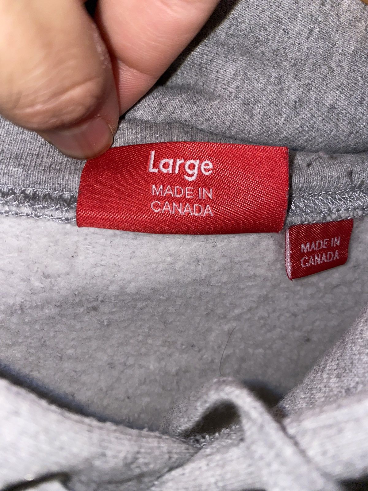 Supreme Supreme Tag Logo Hooded Sweatshirt Size US L / EU 52-54 / 3 - 3 Thumbnail
