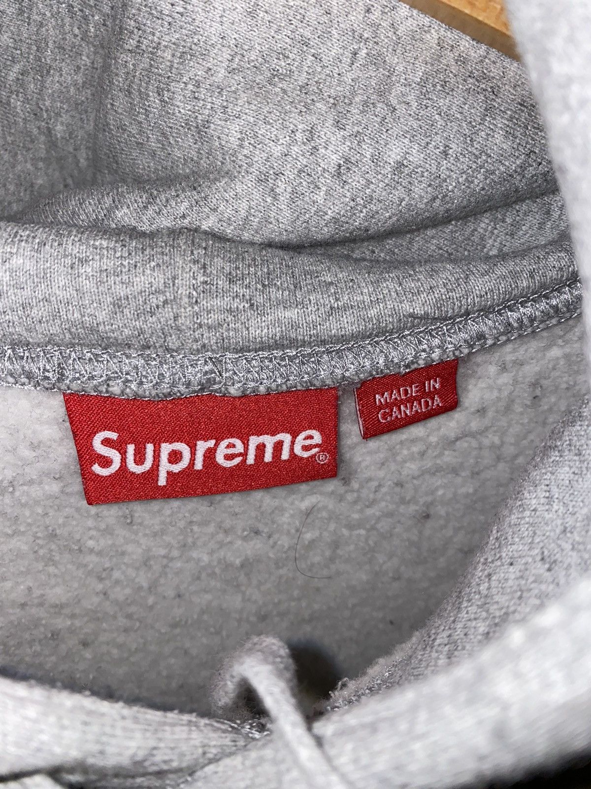 Supreme Supreme Tag Logo Hooded Sweatshirt Size US L / EU 52-54 / 3 - 2 Thumbnail