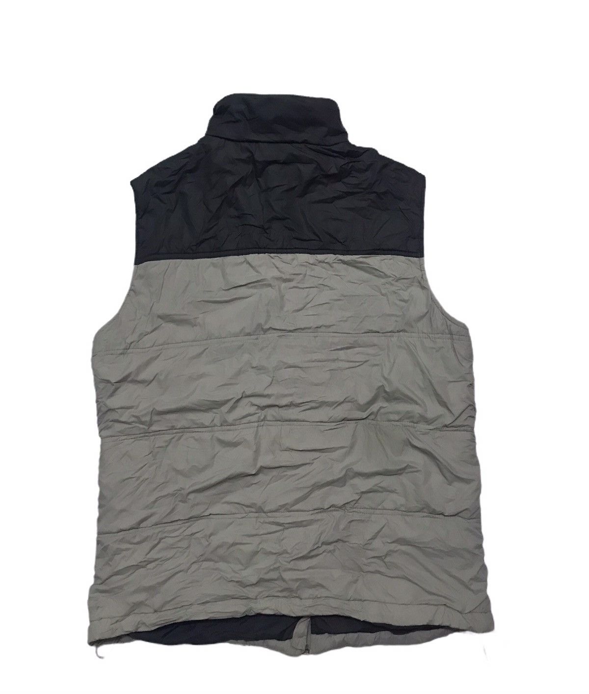 Nike Nike sleeveless down jacket Size US L / EU 52-54 / 3 - 3 Thumbnail