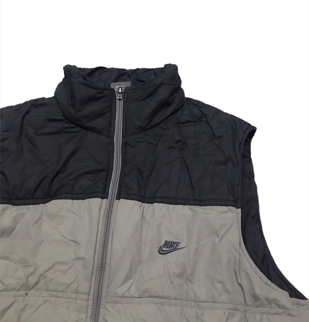 Nike Nike sleeveless down jacket Size US L / EU 52-54 / 3 - 2 Thumbnail