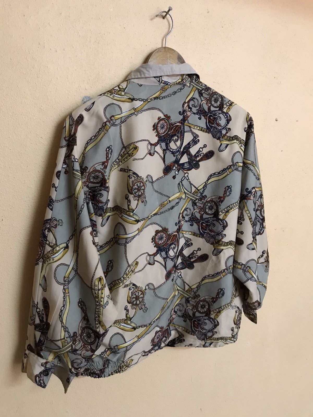 20471120 × Beauty Beast × Japanese Brand RARE BAROQUE SILK FULL PRINT VERY NICE JACKET Size US M / EU 48-50 / 2 - 6 Thumbnail