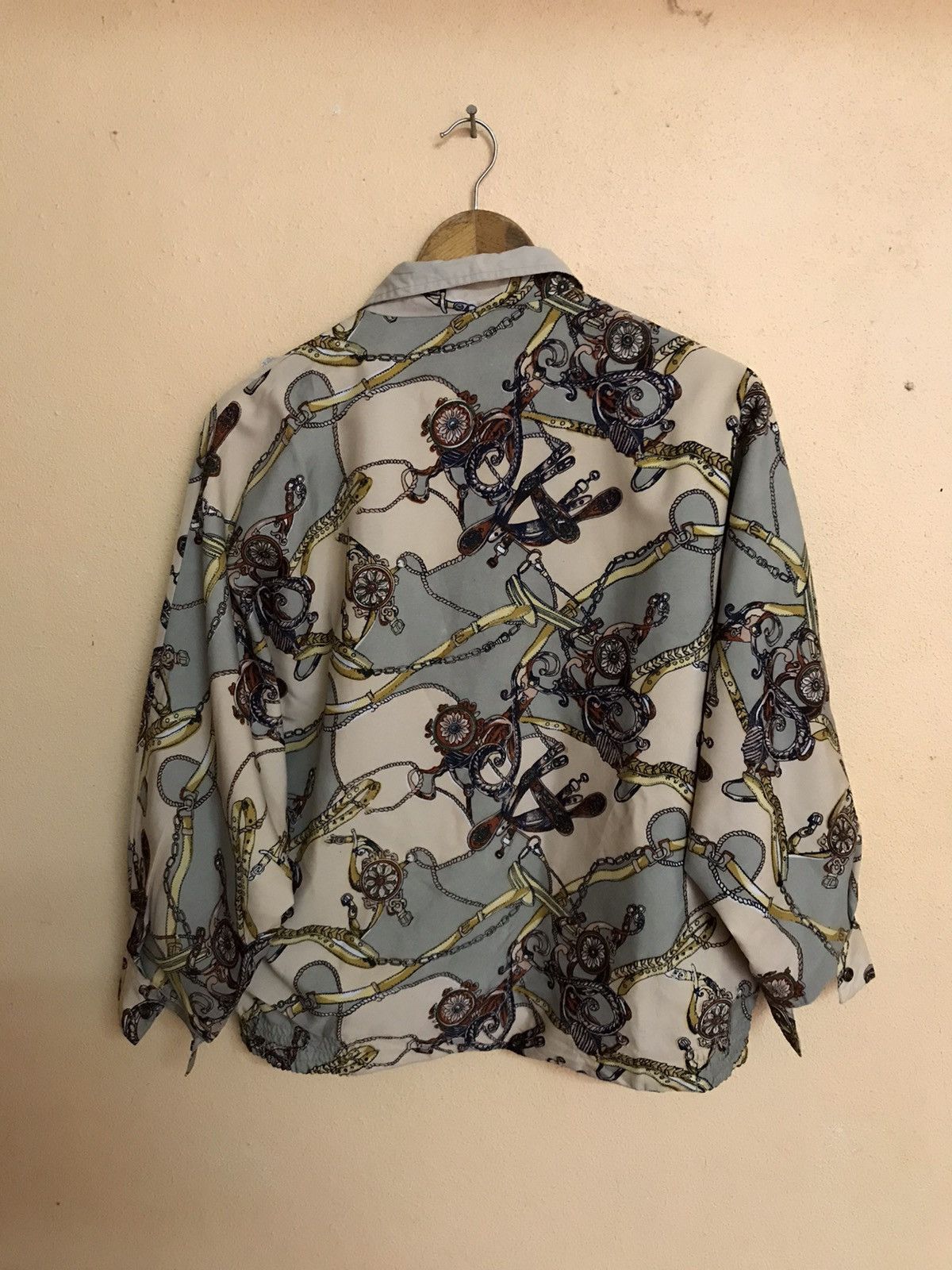 20471120 × Beauty Beast × Japanese Brand RARE BAROQUE SILK FULL PRINT VERY NICE JACKET Size US M / EU 48-50 / 2 - 5 Thumbnail