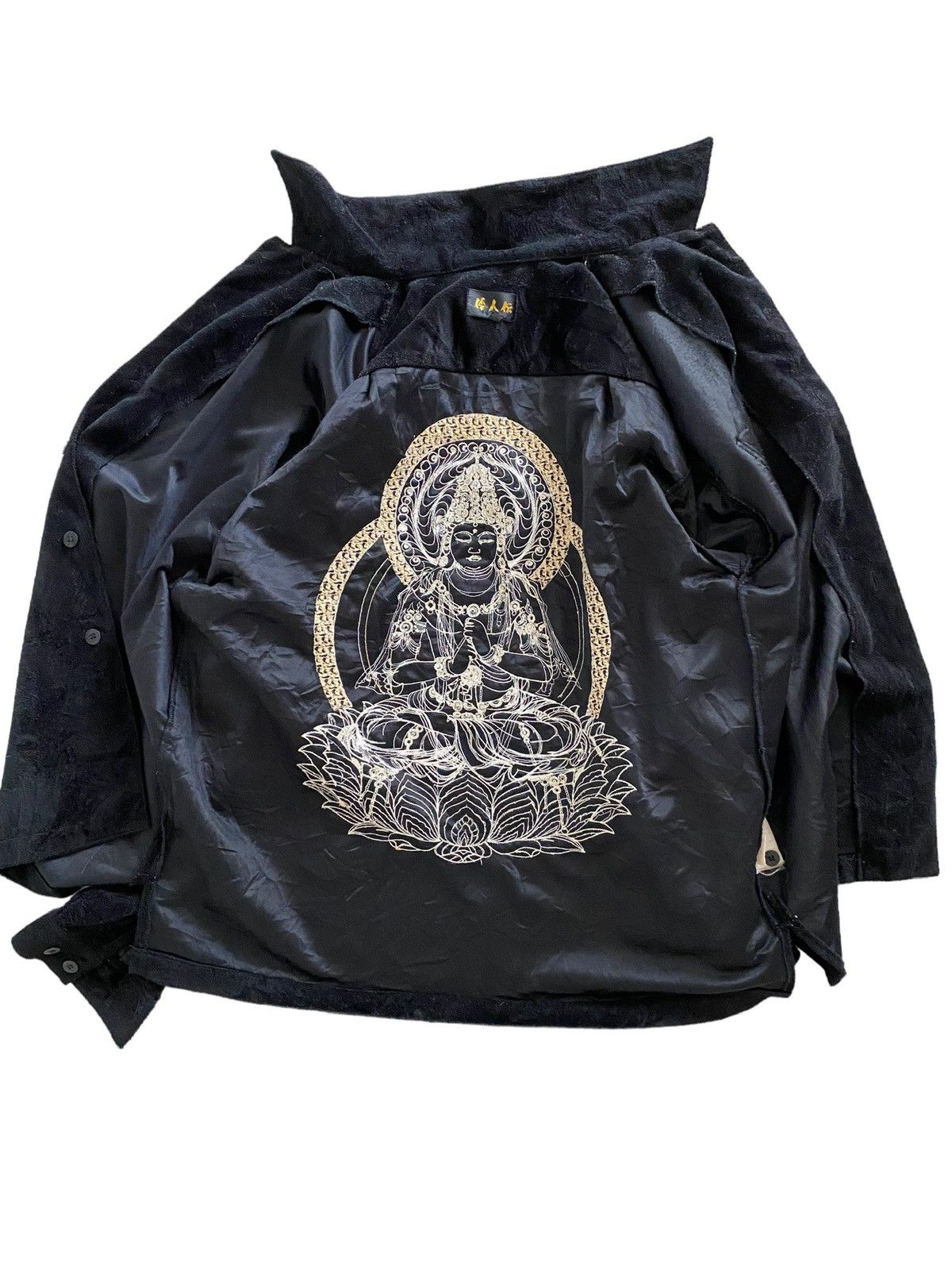 Japanese Brand × Seditionaries × Vintage Vintage embroidery Religion Buddhism big Logo Velvet Shirt Size US L / EU 52-54 / 3 - 9 Thumbnail