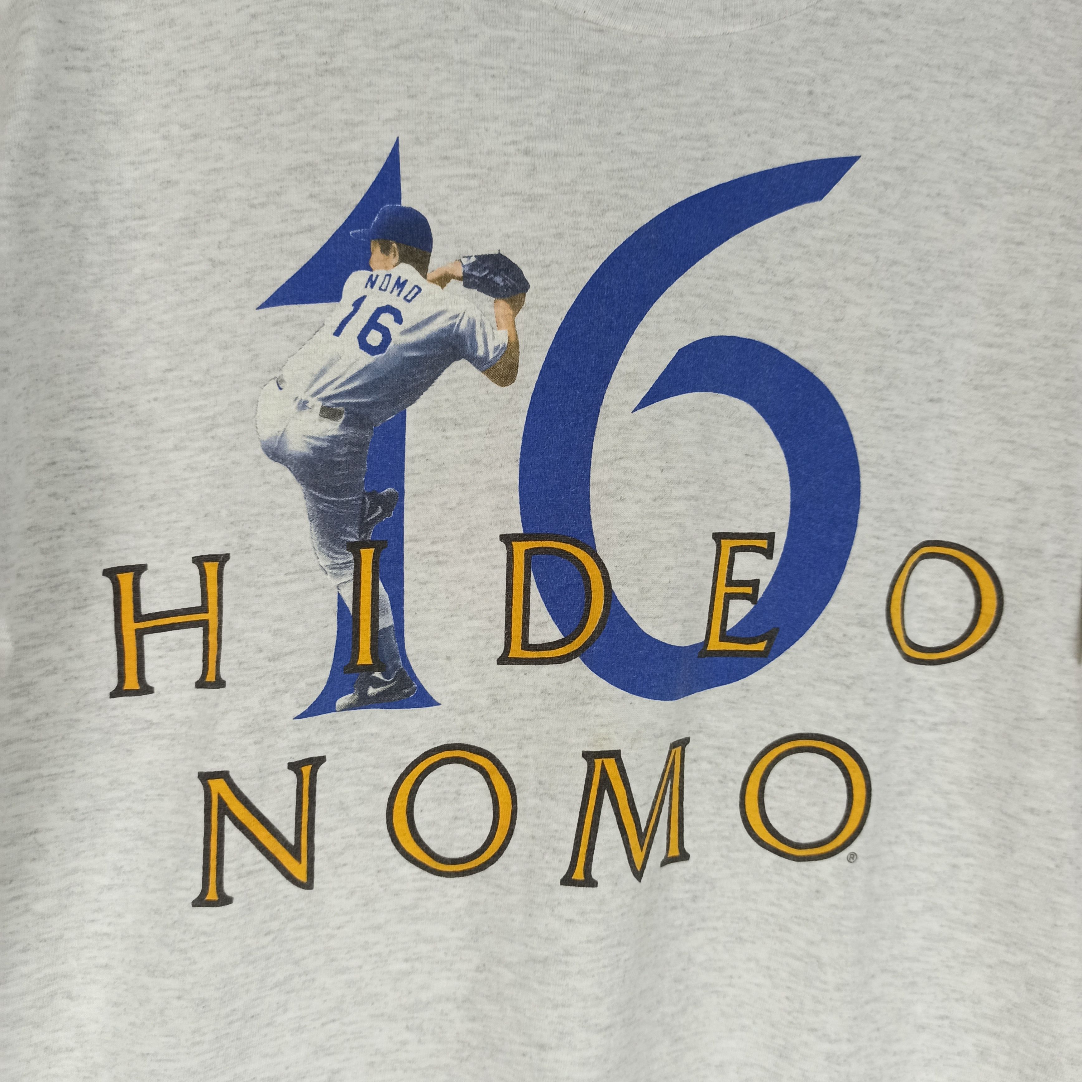 MLB 🔥Vintage🔥 The Tornado Hideo Nomo Dodgers Tshirt Size US L / EU 52-54 / 3 - 2 Thumbnail