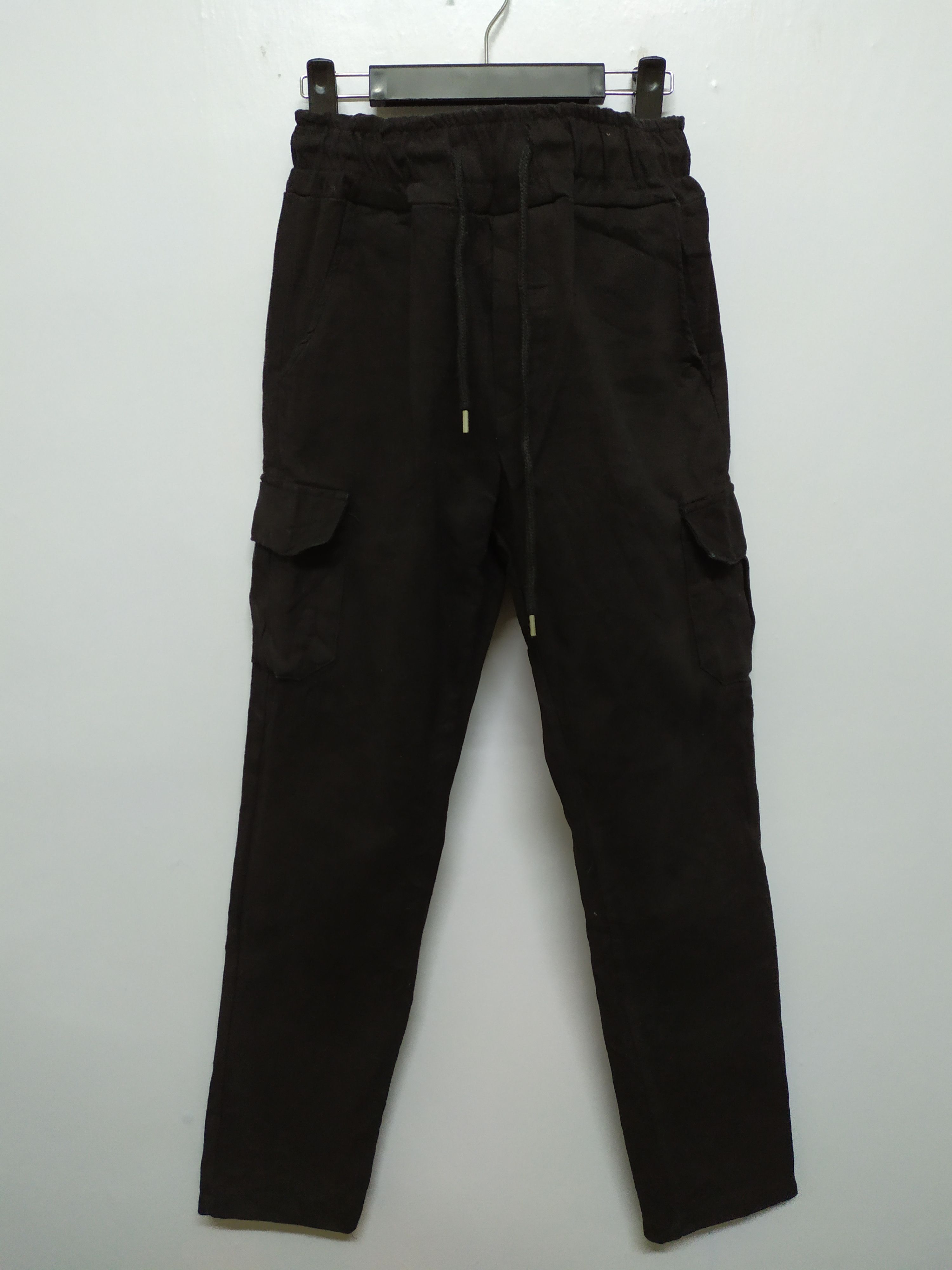 Japanese Brand PEACOCK SPRING WAIST BLACK CARGO PANTS Size US 29 - 1 Thumbnail