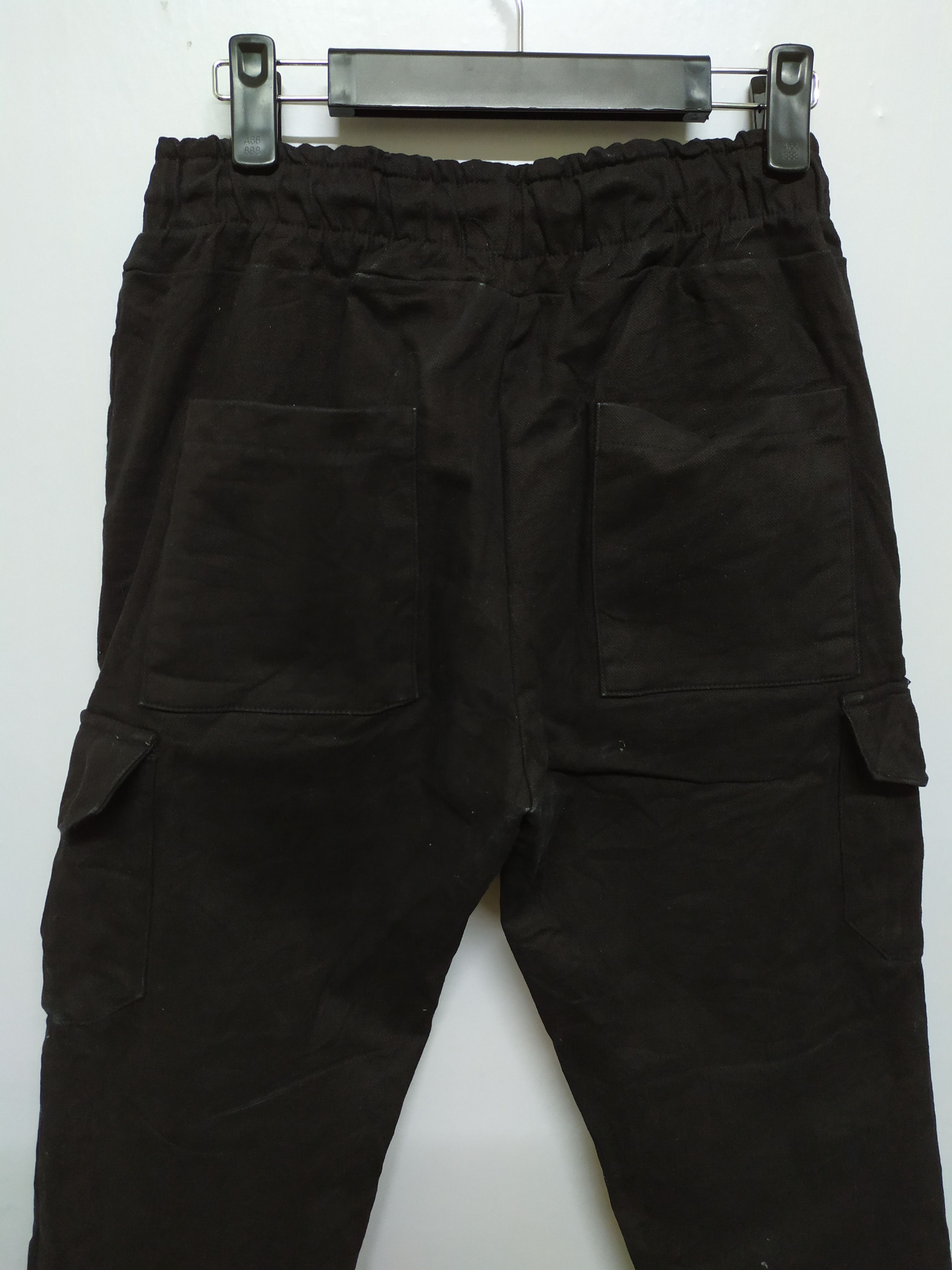 Japanese Brand PEACOCK SPRING WAIST BLACK CARGO PANTS Size US 29 - 7 Thumbnail