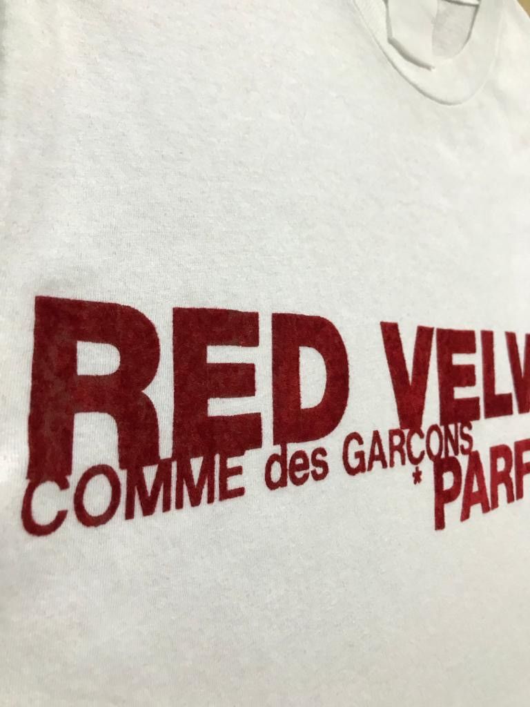 Comme des Garcons Vintage 90s Red Velvet Tshirt Size US M / EU 48-50 / 2 - 3 Thumbnail