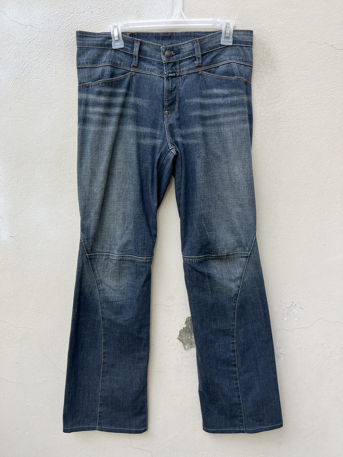 Le Grande Bleu (L.G.B.) Vintage MFG Stretch Fade Denim Flared Jeans Size US 31 - 6 Thumbnail