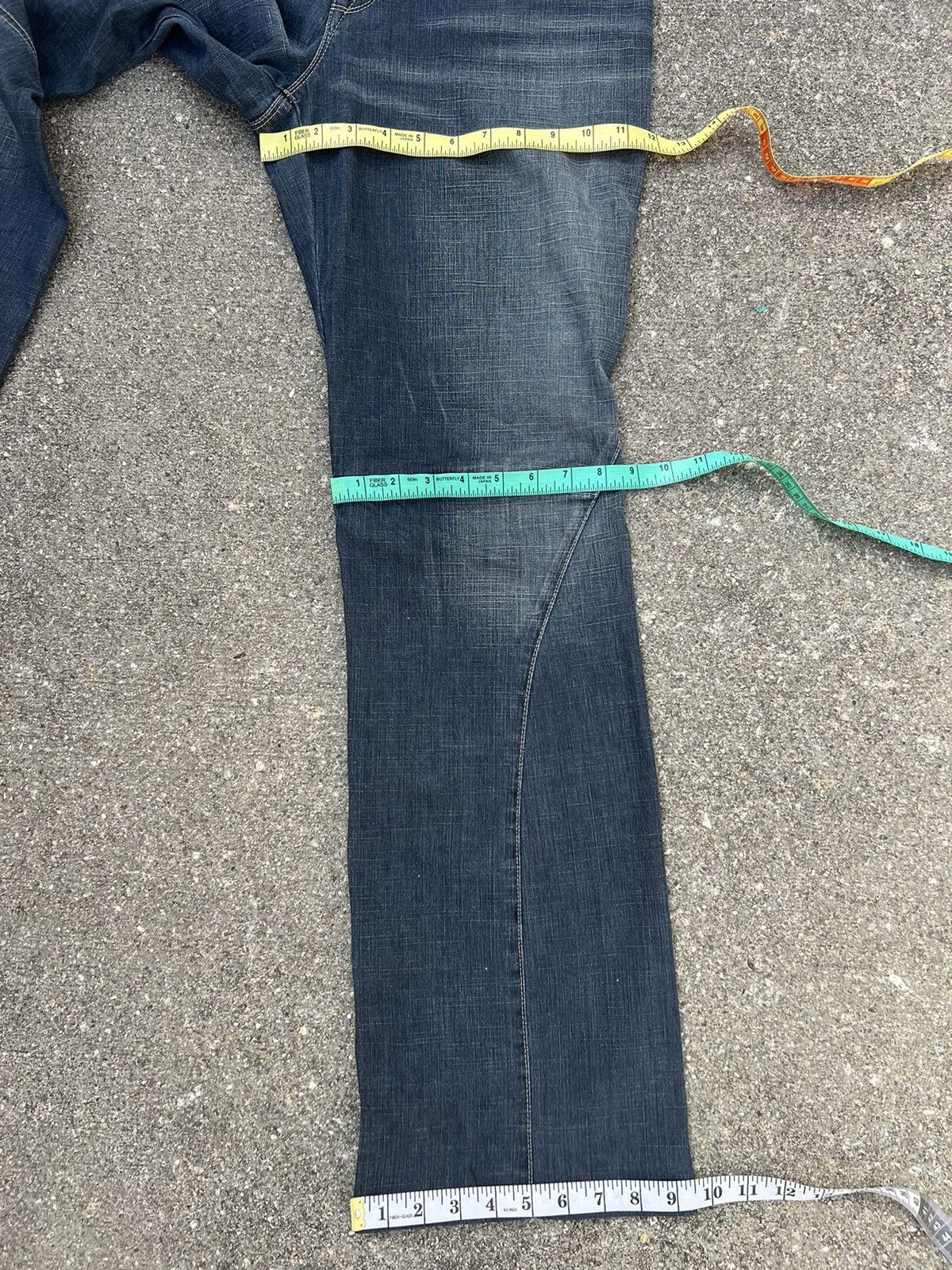 Le Grande Bleu (L.G.B.) Vintage MFG Stretch Fade Denim Flared Jeans Size US 31 - 3 Thumbnail