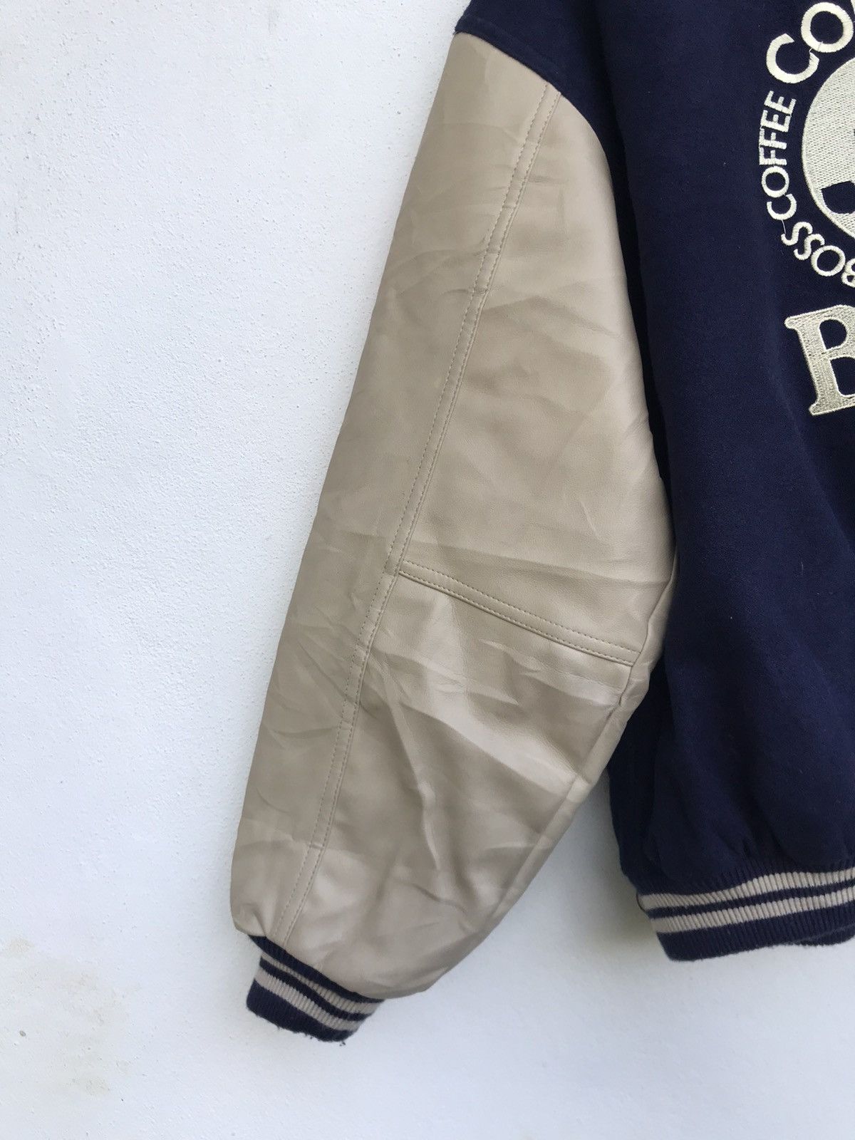 Other Suntory Coffee Boss Synthetic Leather Sleeve Varsity Jacket Size US M / EU 48-50 / 2 - 14 Thumbnail