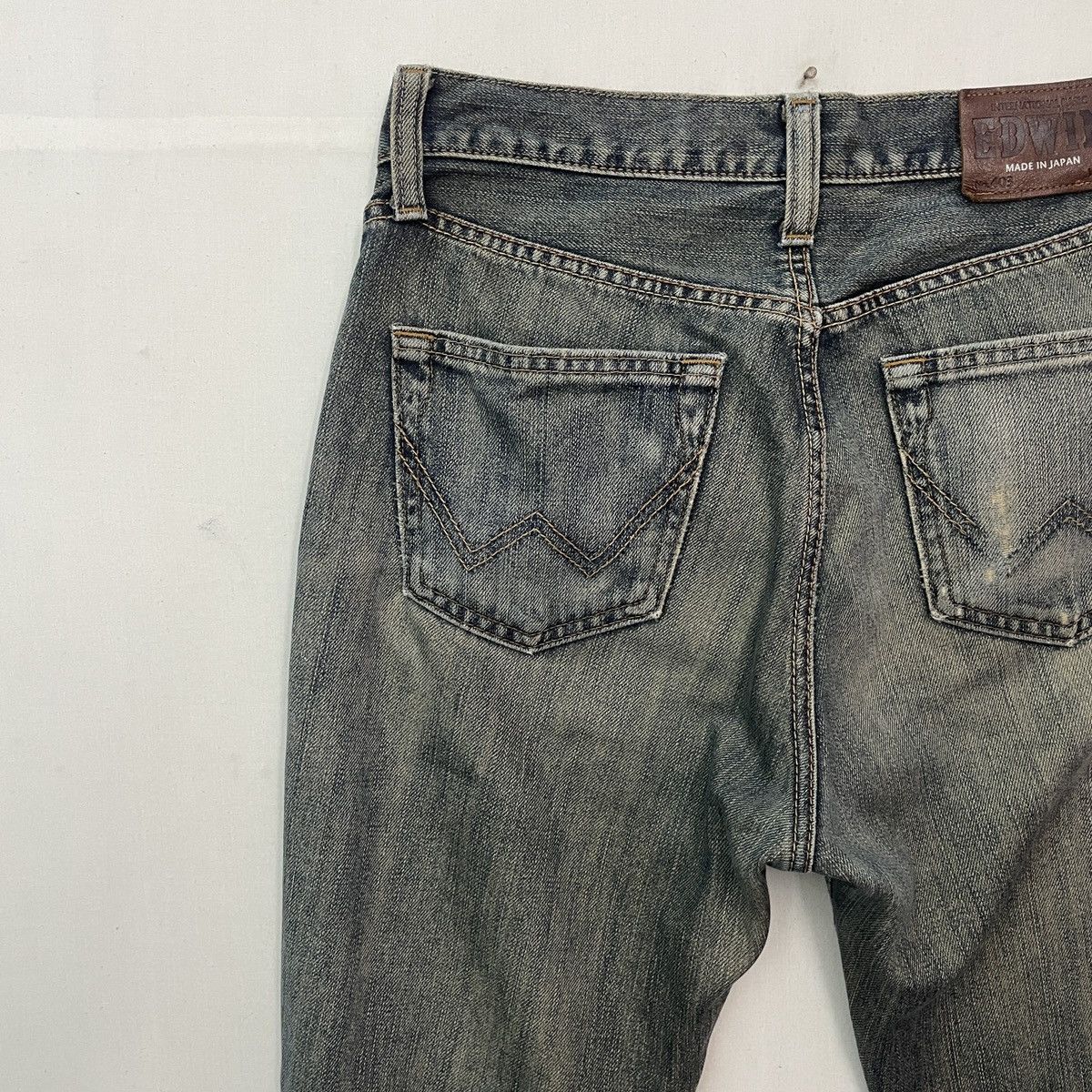 Japanese Brand Vintage Japanese Rusty Wash Denim Pants Made in Japan W29 Size US 29 - 11 Thumbnail
