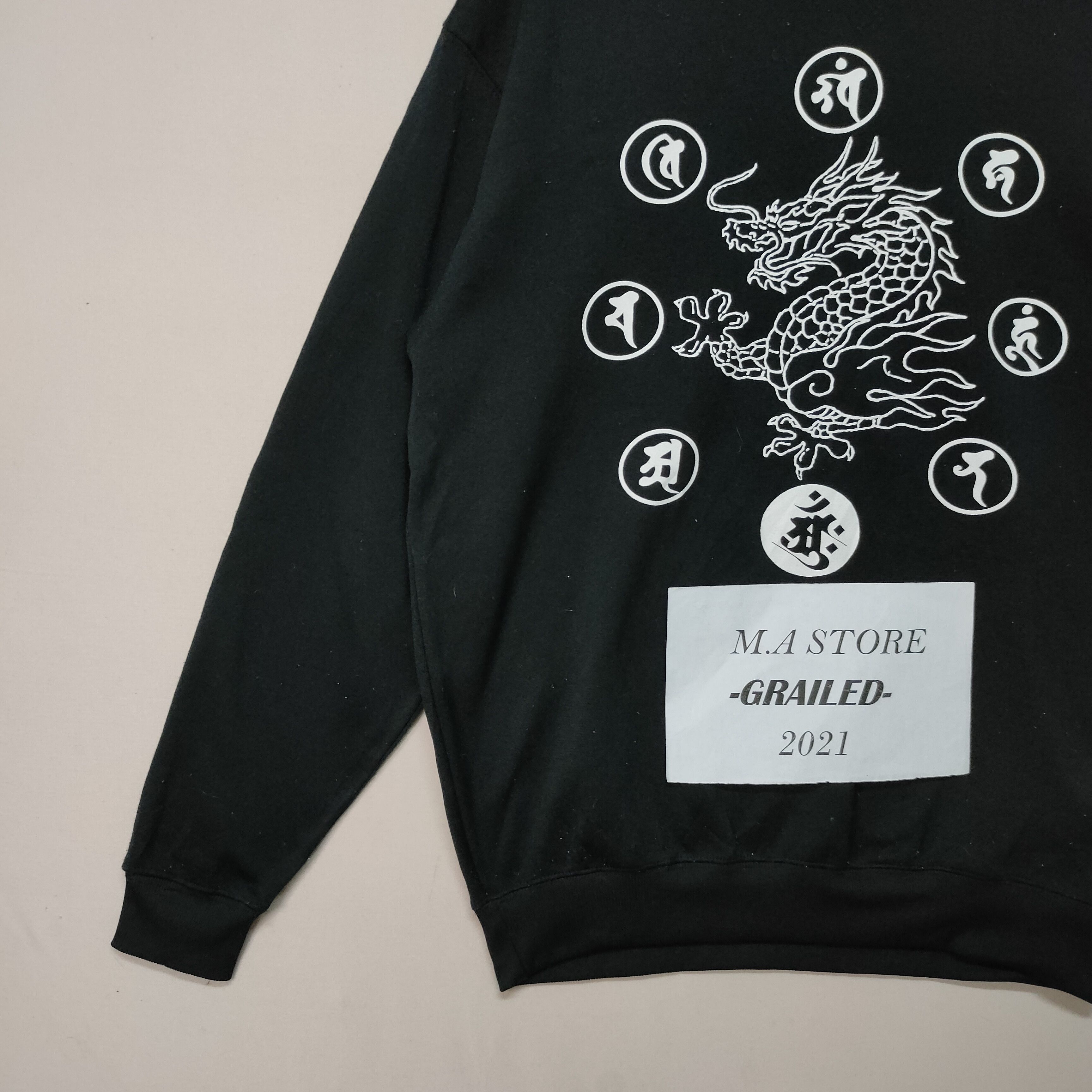 Japanese Brand Vintage Gold Experience dragon logo sweatshirt Size US XL / EU 56 / 4 - 4 Thumbnail