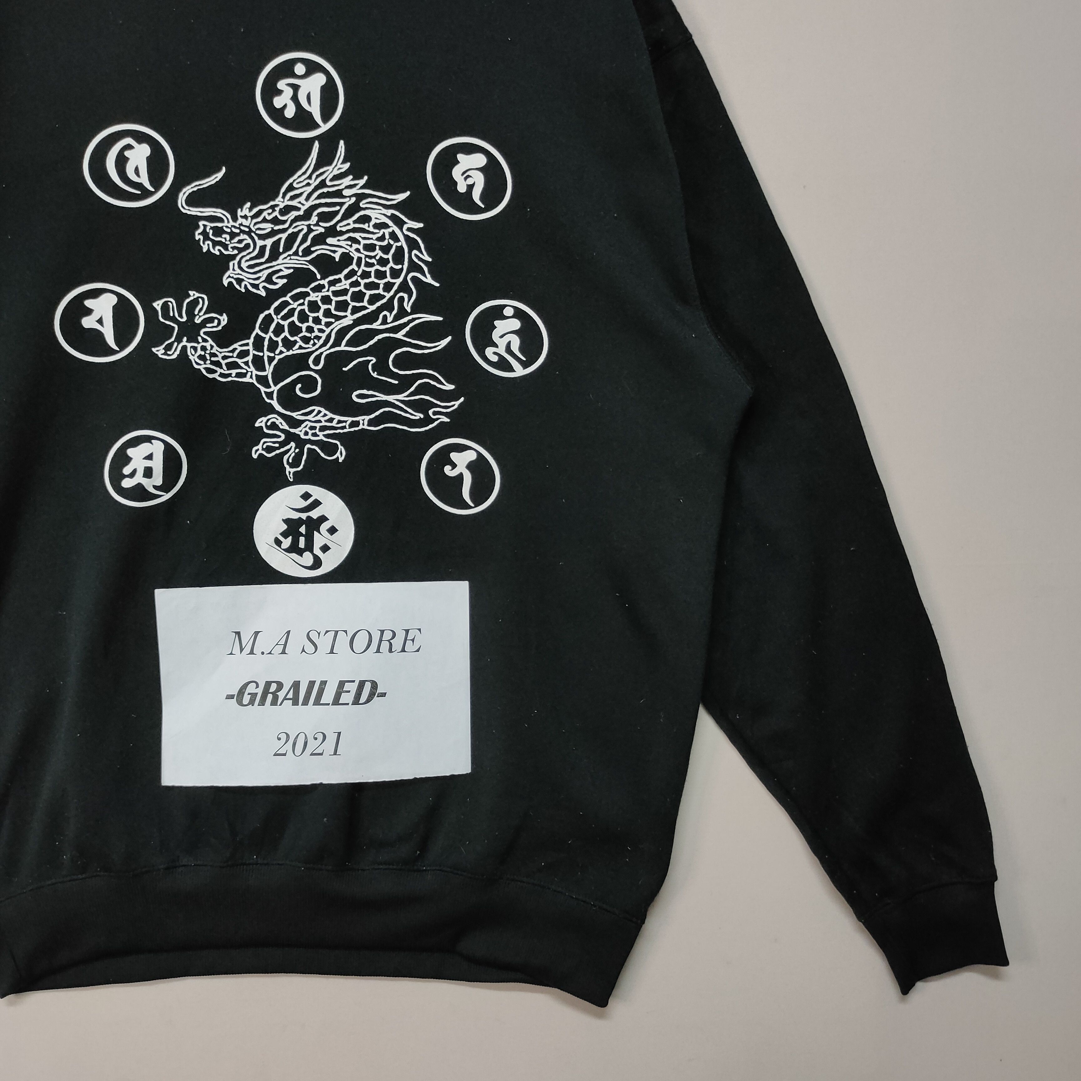 Japanese Brand Vintage Gold Experience dragon logo sweatshirt Size US XL / EU 56 / 4 - 3 Thumbnail