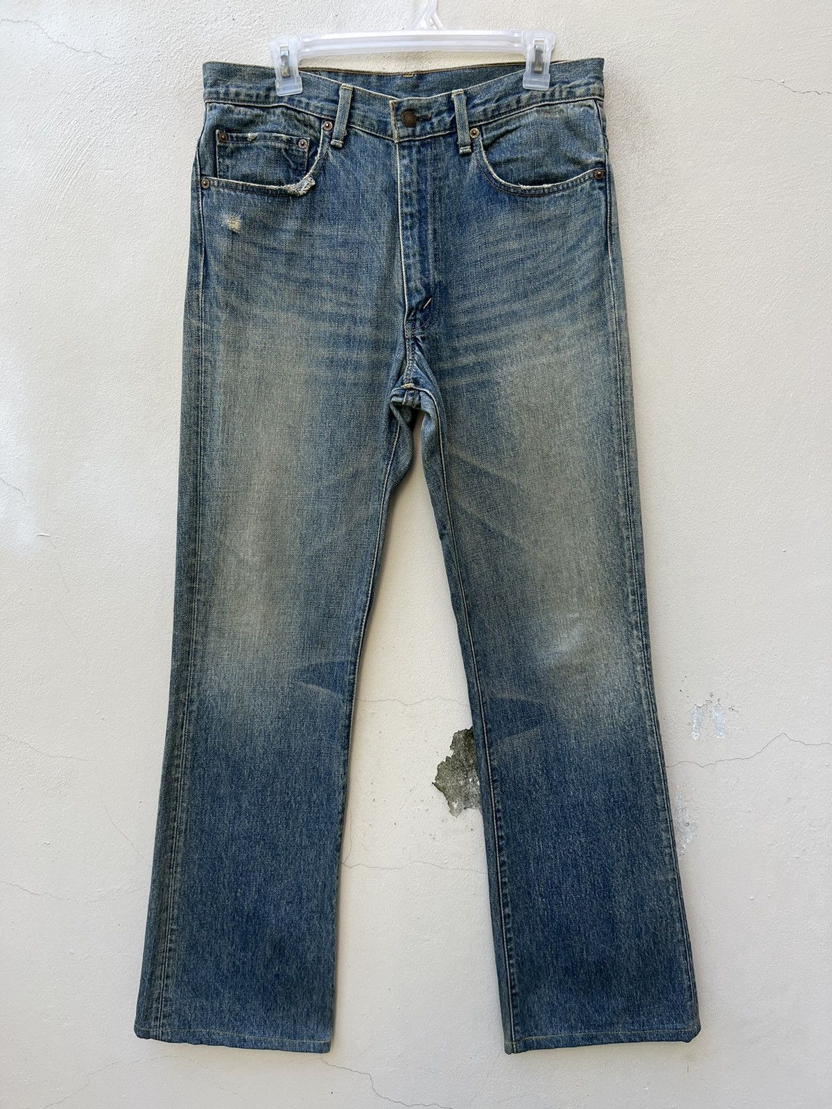 Levi's Vintage Clothing VTG 2002 LVC Levi’s 517 Big E Mud Wash Denim Flared Jeans Size US 32 / EU 48 - 6 Thumbnail
