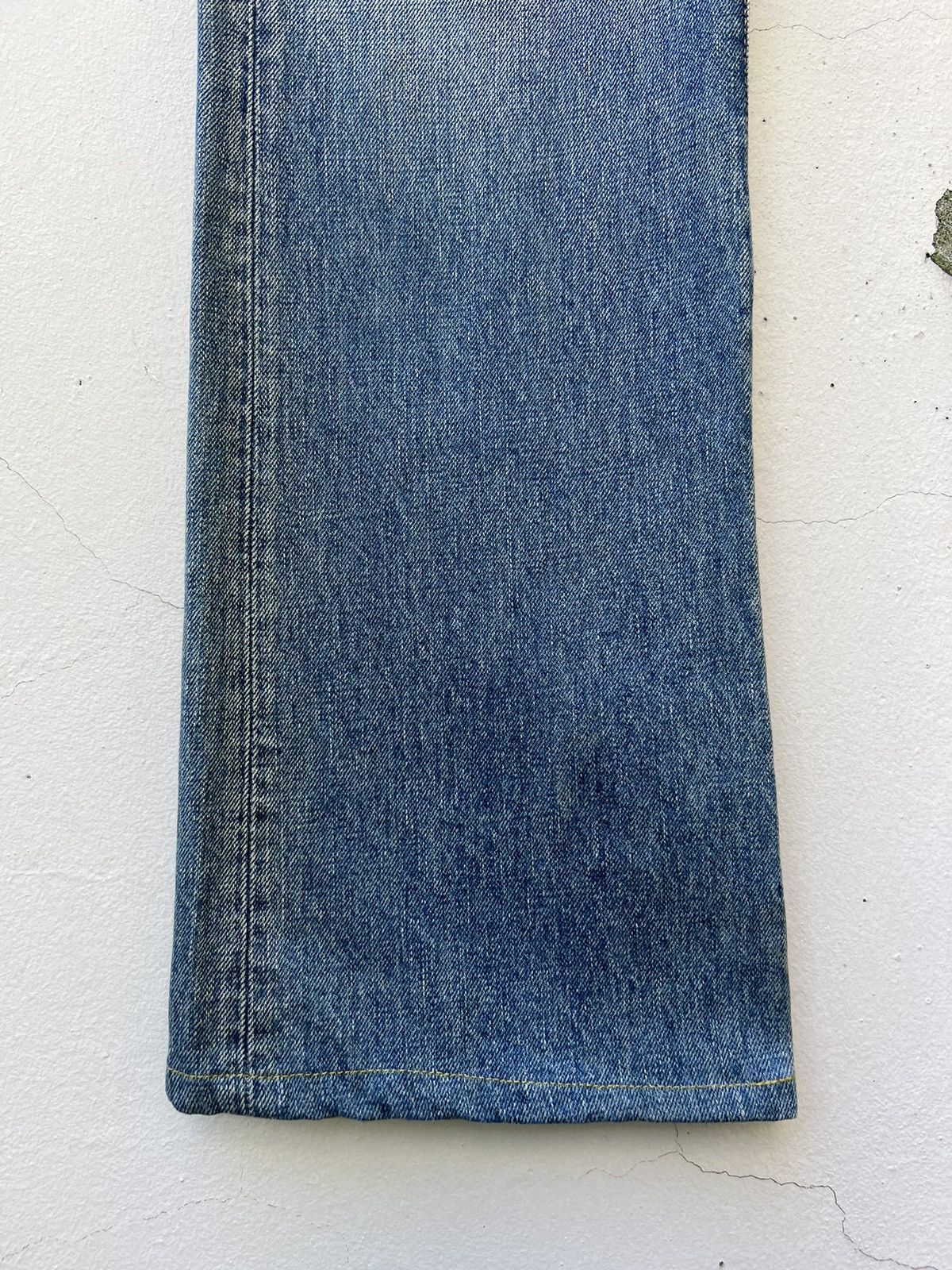 Levi's Vintage Clothing VTG 2002 LVC Levi’s 517 Big E Mud Wash Denim Flared Jeans Size US 32 / EU 48 - 10 Thumbnail