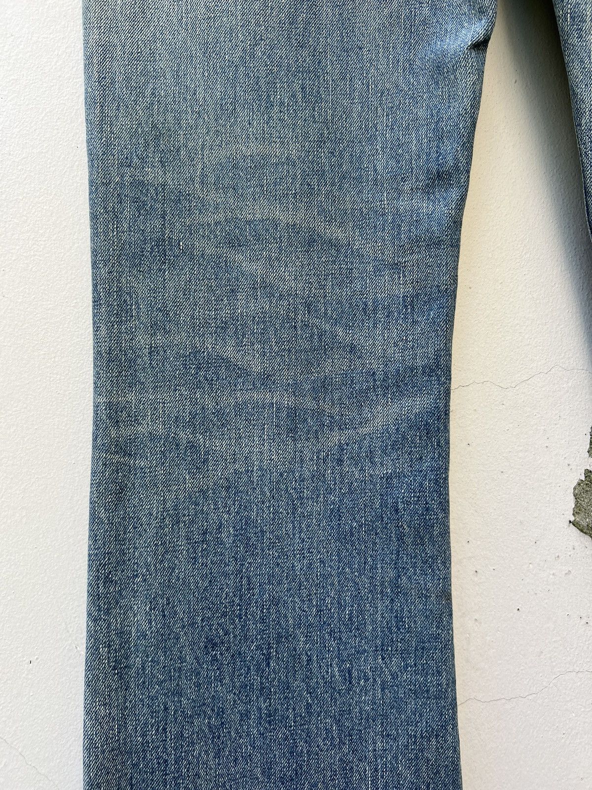 Levi's Vintage Clothing VTG 2002 LVC Levi’s 517 Big E Mud Wash Denim Flared Jeans Size US 32 / EU 48 - 17 Thumbnail