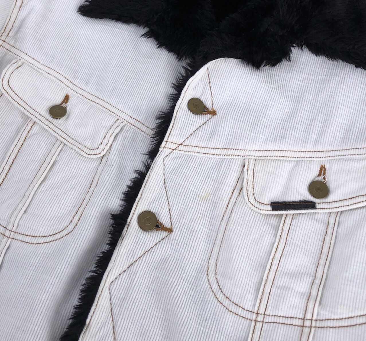 Chevignon CHEVIGNON Trucker Corduroy Fur Lining Inside Size US L / EU 52-54 / 3 - 9 Thumbnail