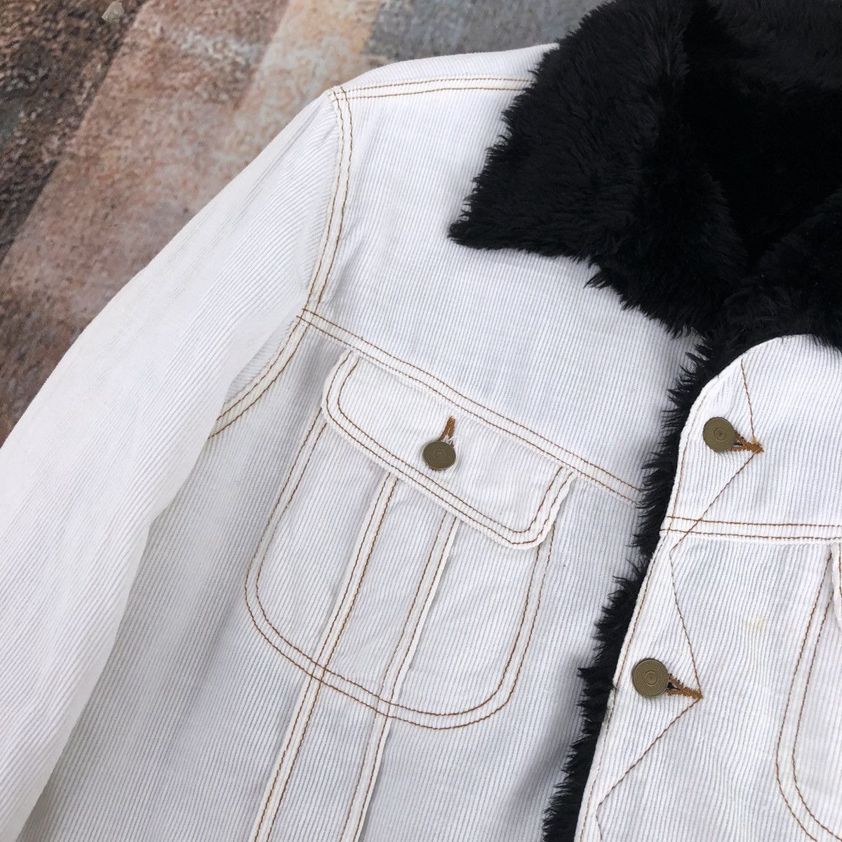 Chevignon CHEVIGNON Trucker Corduroy Fur Lining Inside Size US L / EU 52-54 / 3 - 5 Thumbnail