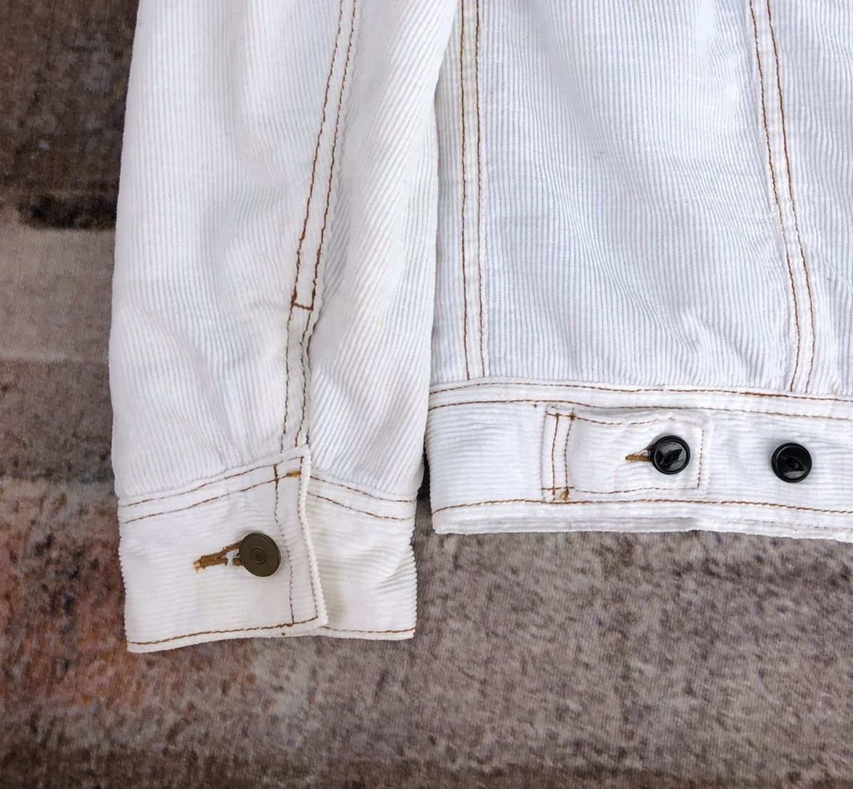 Chevignon CHEVIGNON Trucker Corduroy Fur Lining Inside Size US L / EU 52-54 / 3 - 12 Thumbnail
