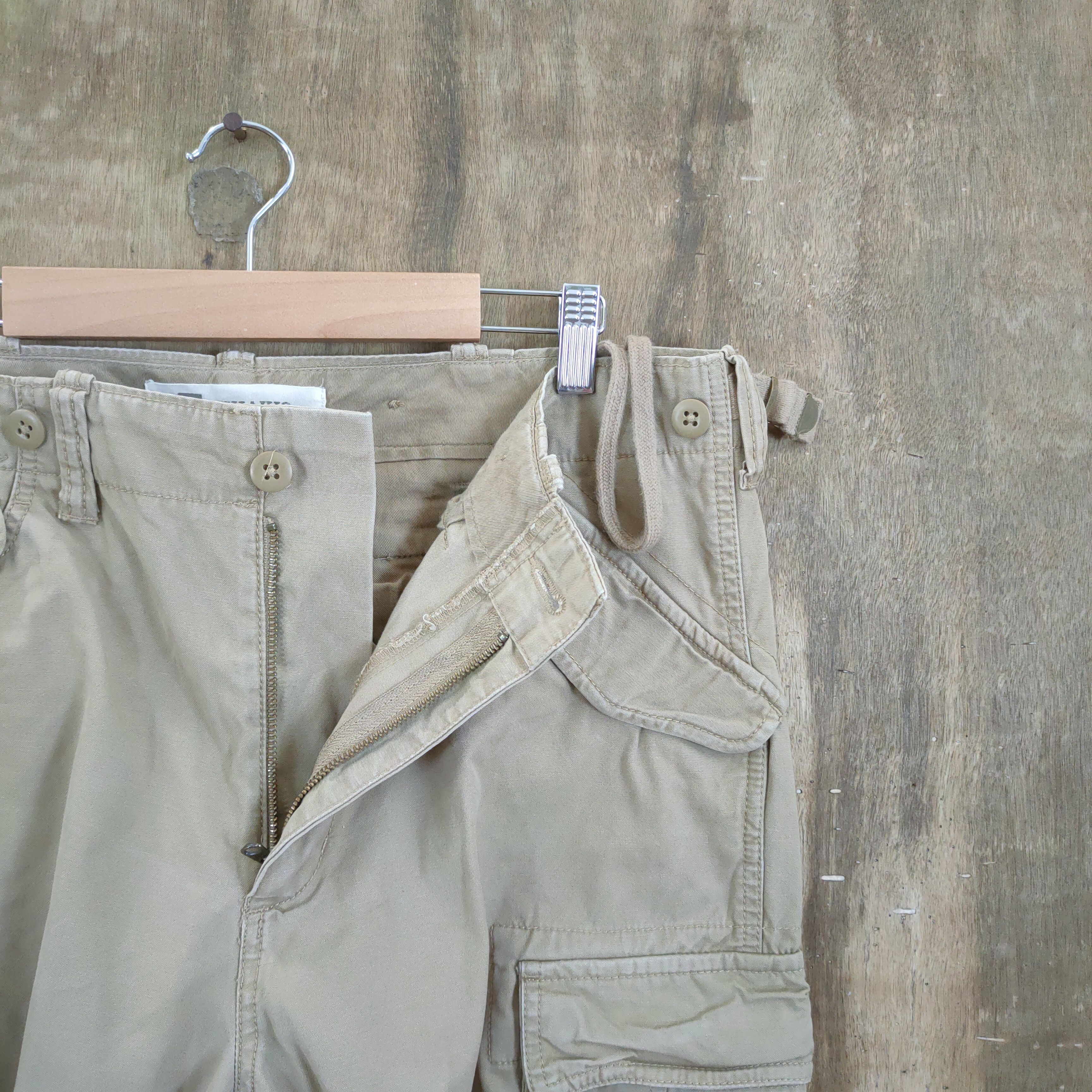 Japanese Brand GAP BAGGY BONDAGE CARGO PANTS Size US 33 - 3 Thumbnail