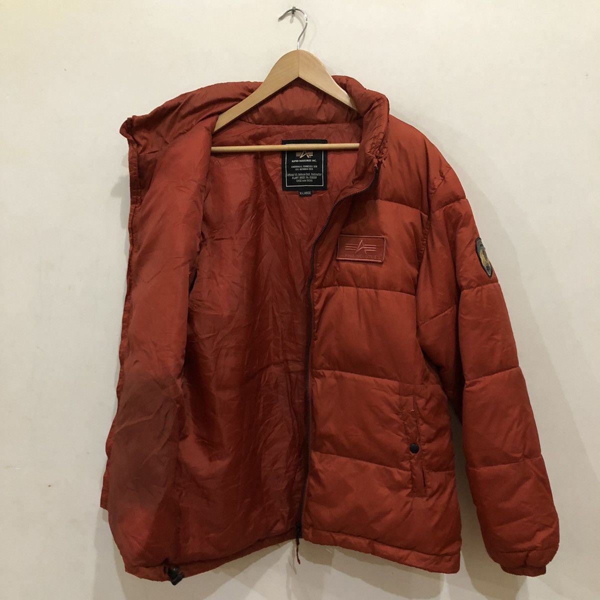 Alpha Industries Vintage Alpha Industries Light Down Puffer Jacket Hoodie Size US XL / EU 56 / 4 - 13 Thumbnail