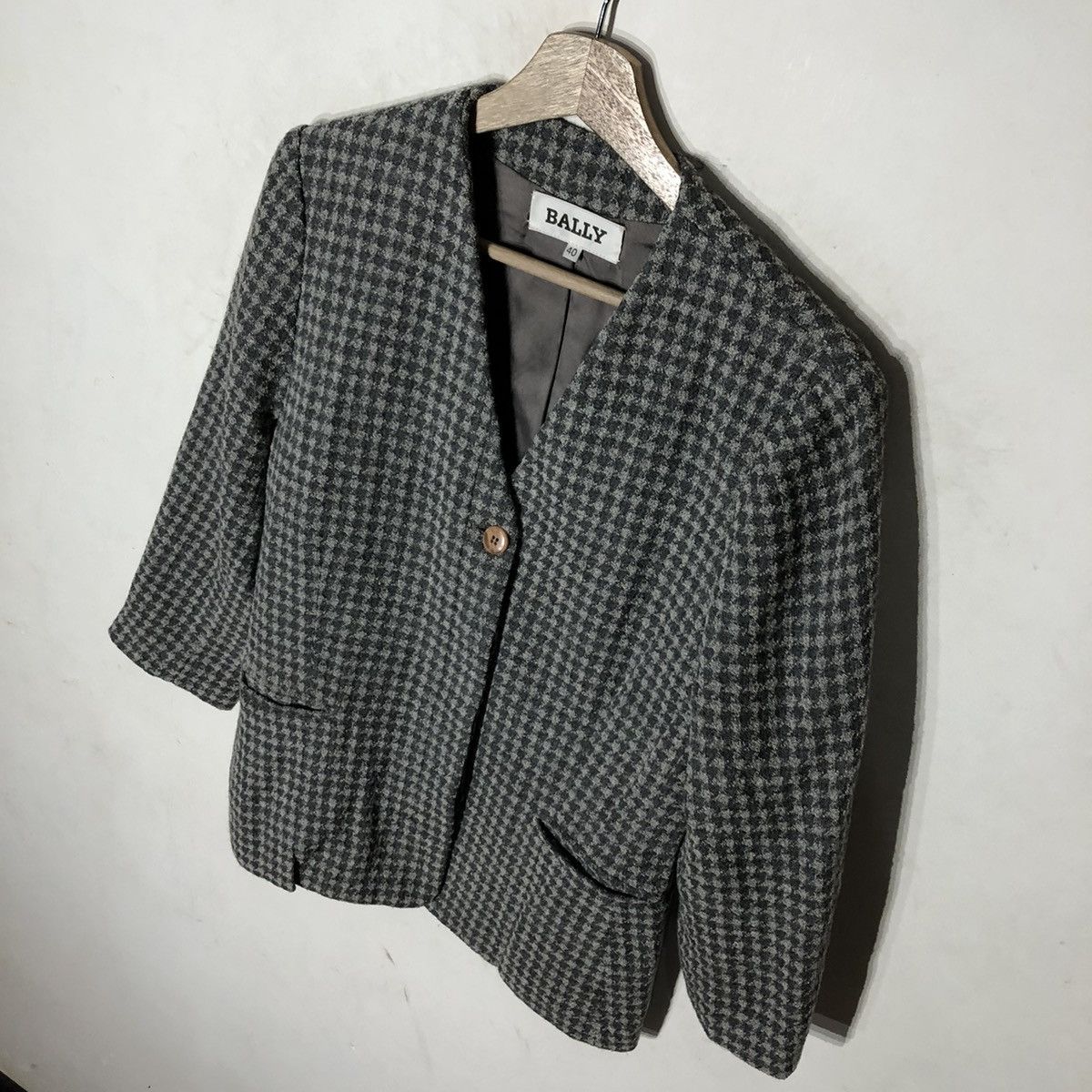 Bally CASUAL COAT BALLY FABRIC MADE IN ITALIAN Size US M / EU 48-50 / 2 - 4 Thumbnail