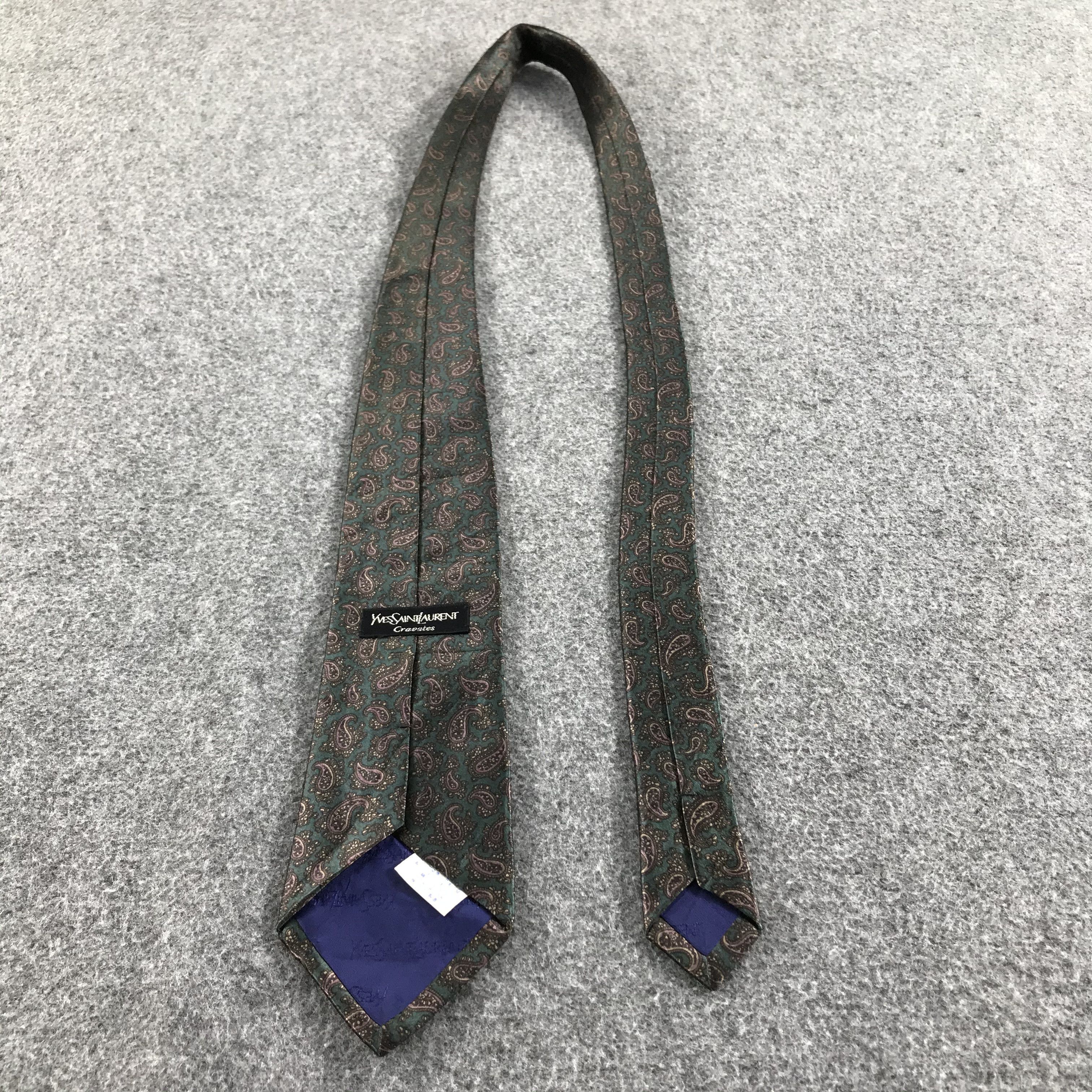 Yves Saint Laurent Vintage Yves Saint Laurent Paisley Silk Neck Ties T15 Size ONE SIZE - 2 Thumbnail
