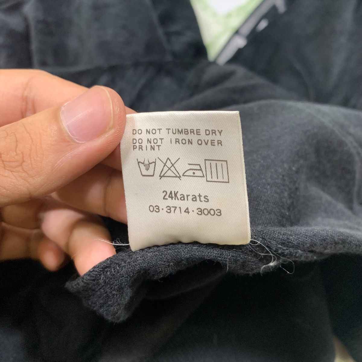 Japanese Brand × Vintage 24 KARATS Japanese Brand Coduroy Hoodie Sweater Jacket Size US XL / EU 56 / 4 - 8 Thumbnail