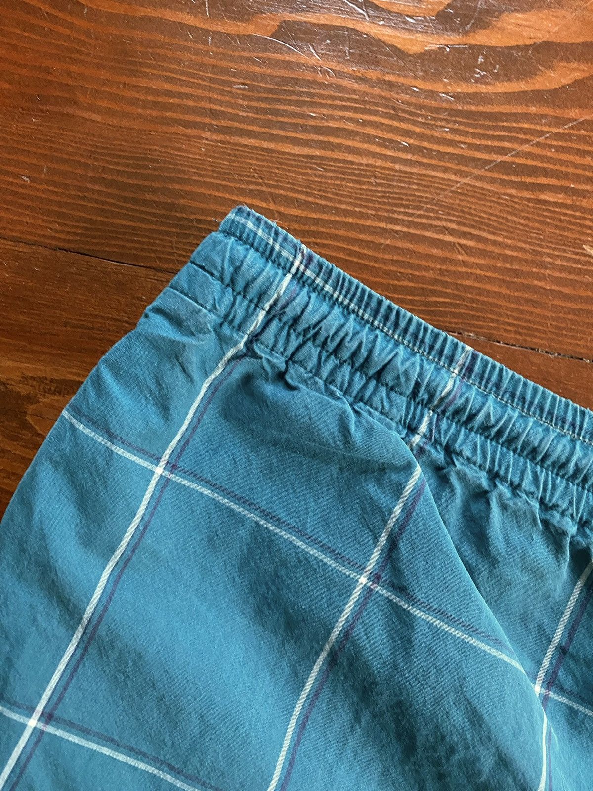 Levi's Vintage 80’s Perry Ellis Levi’s Plaid Distressed Shorts Size US 35 - 10 Thumbnail