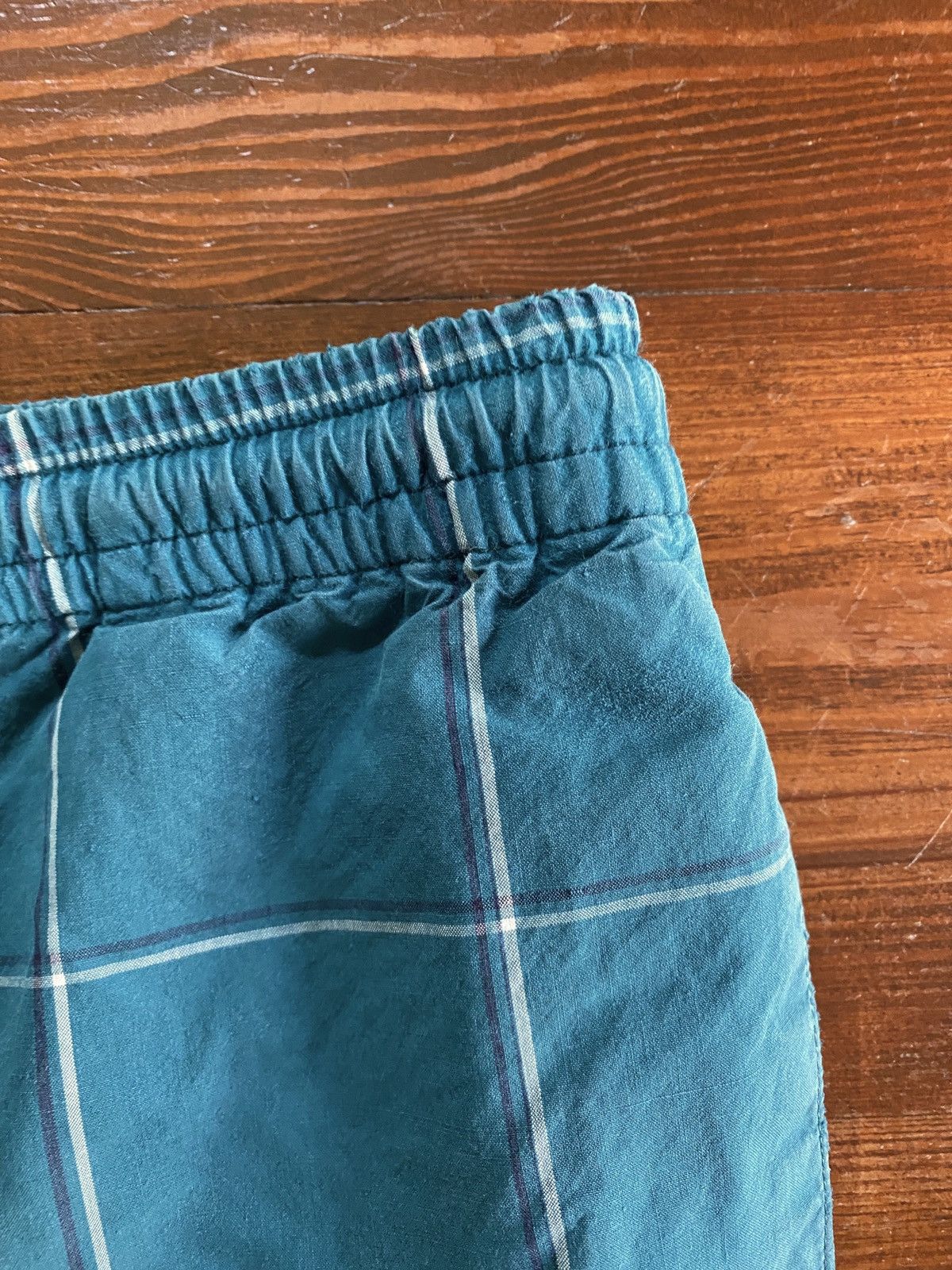 Levi's Vintage 80’s Perry Ellis Levi’s Plaid Distressed Shorts Size US 35 - 9 Thumbnail