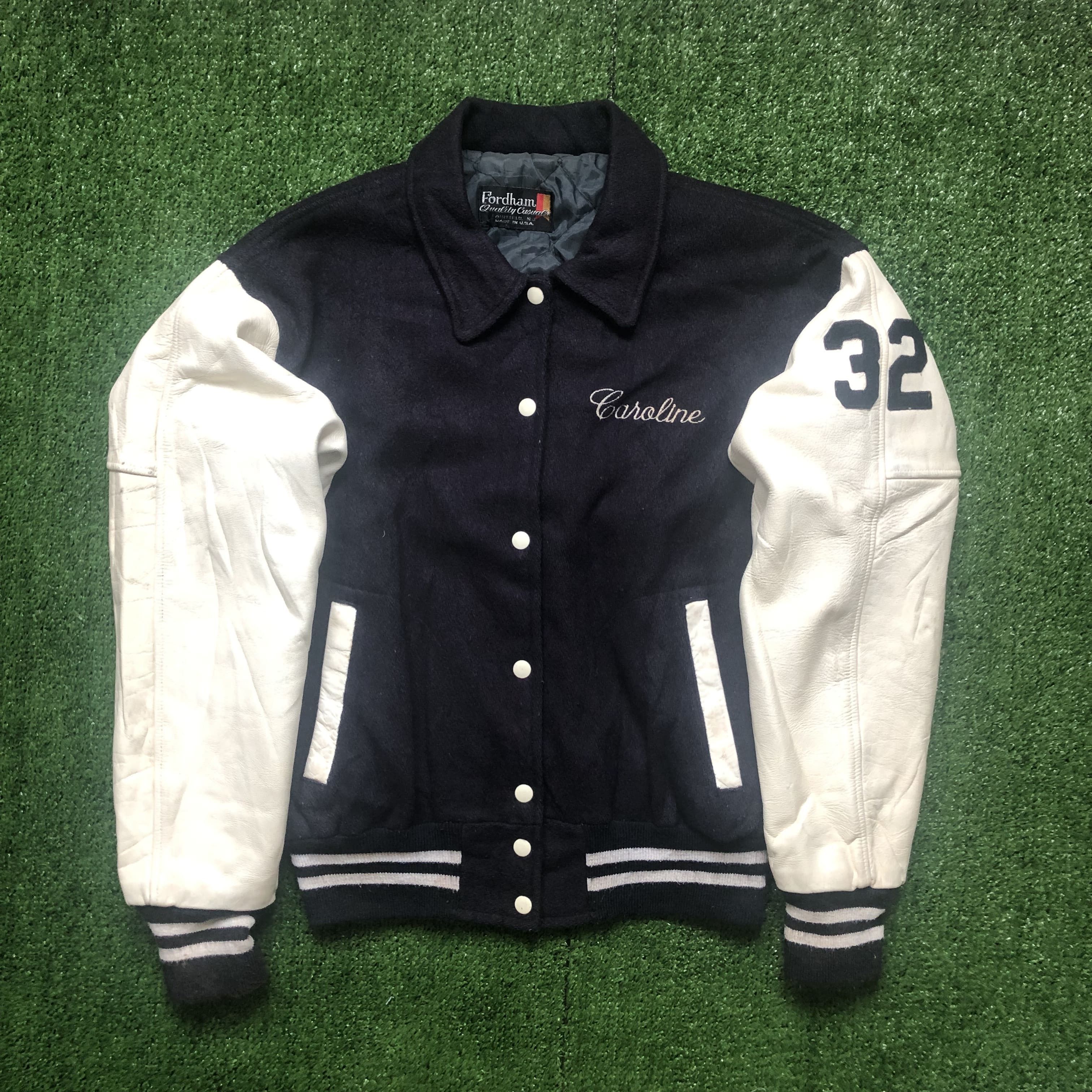 Vintage Vintage St. Hugh's Leather Sleeve Letterman Jacket Size US M / EU 48-50 / 2 - 6 Thumbnail