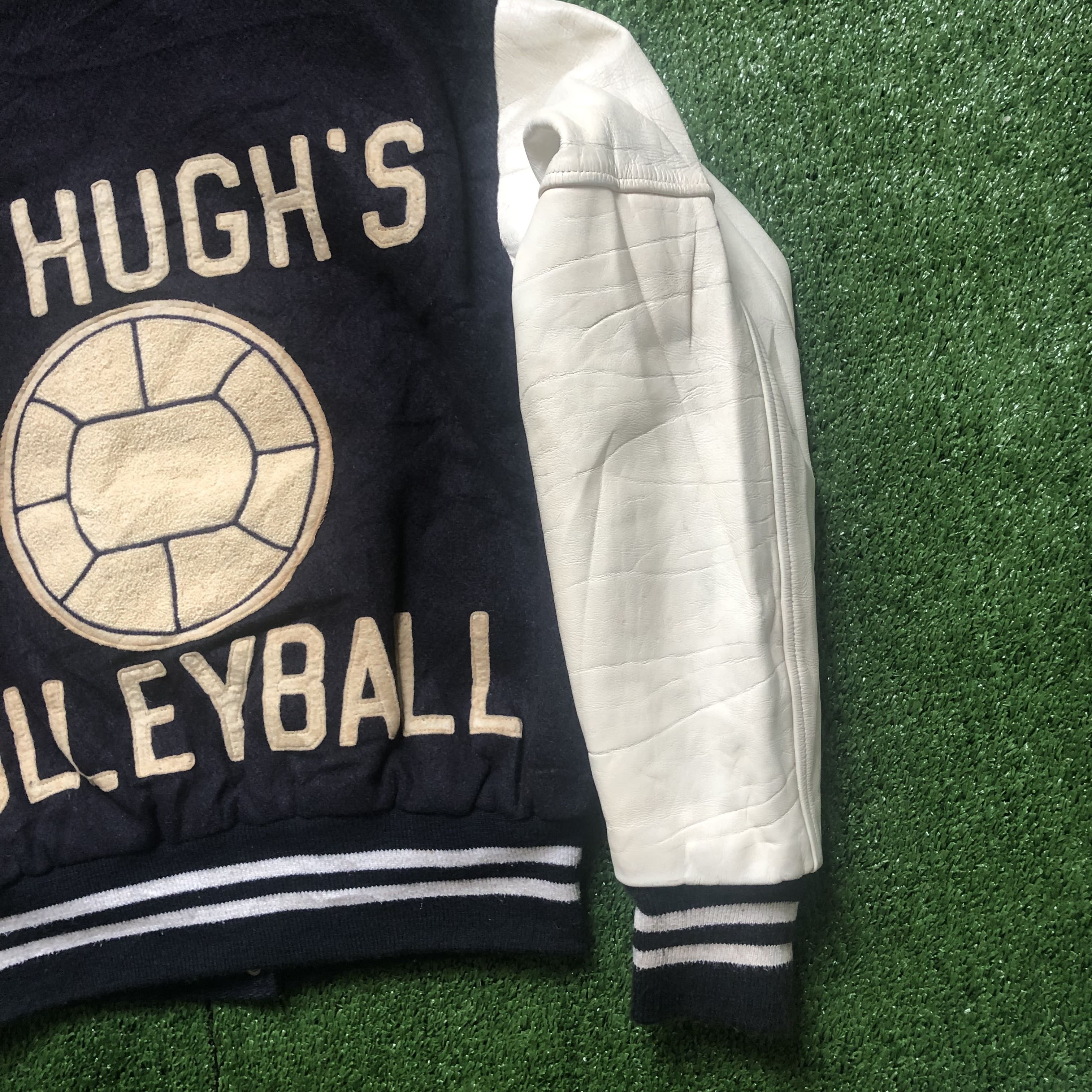 Vintage Vintage St. Hugh's Leather Sleeve Letterman Jacket Size US M / EU 48-50 / 2 - 5 Thumbnail