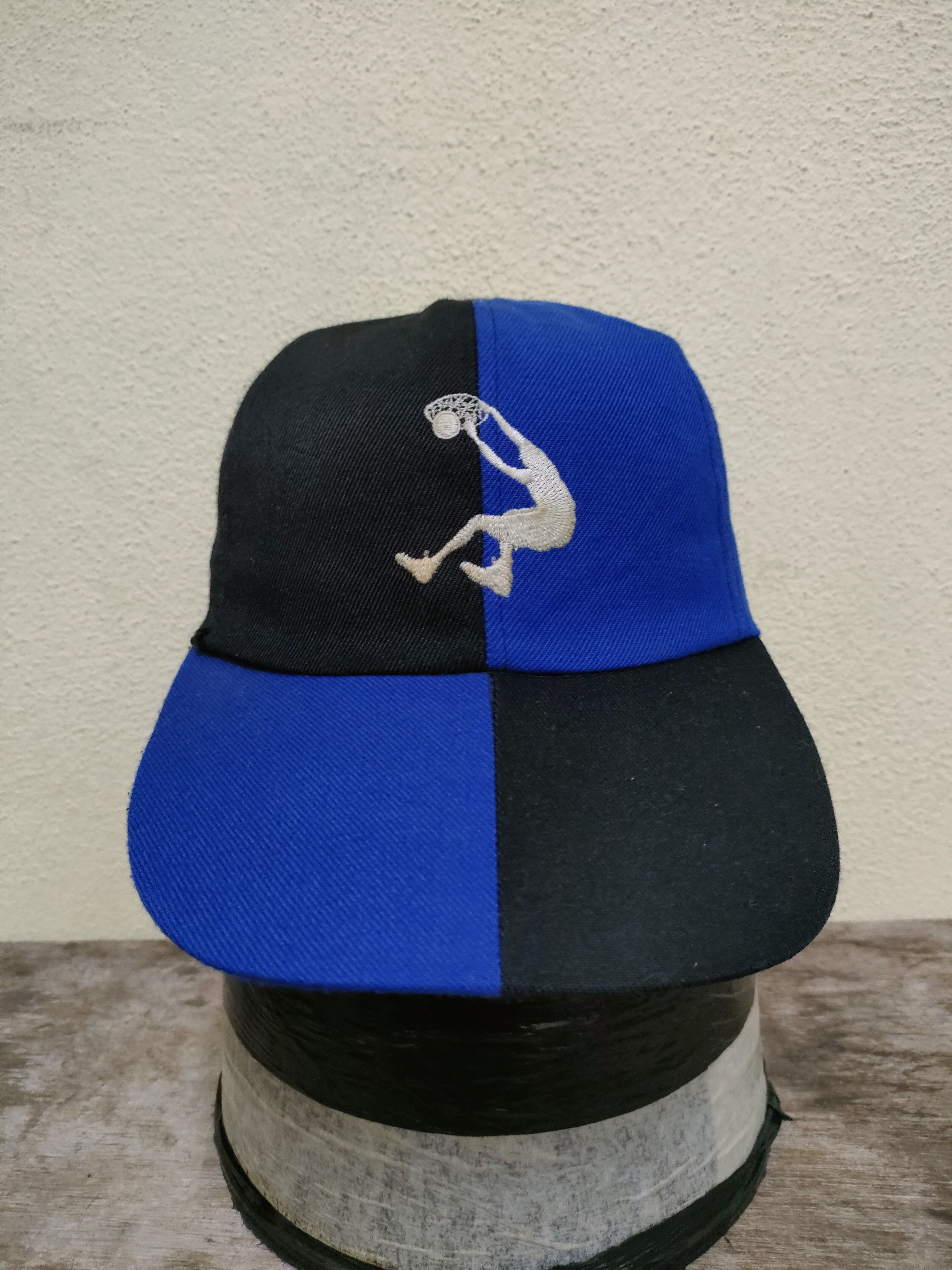 NBA Vintage Shaq Reebok Hat Size ONE SIZE - 6 Thumbnail