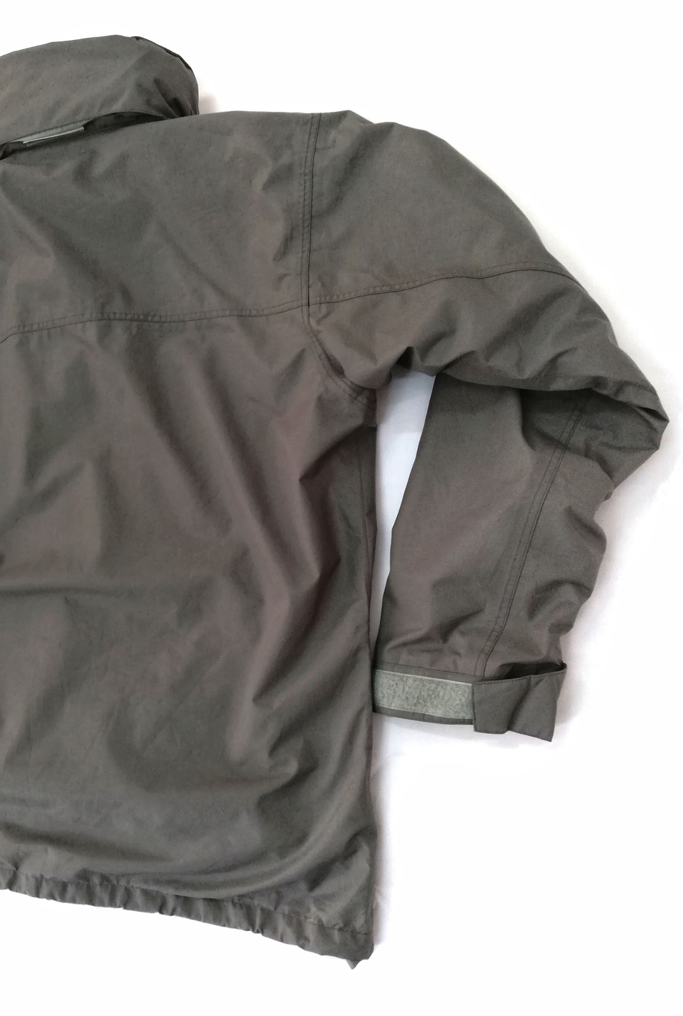 Goretex × The North Face 🔥The North Face Red Gore Tex Mountain Light Jacket🔥 Size US M / EU 48-50 / 2 - 10 Thumbnail