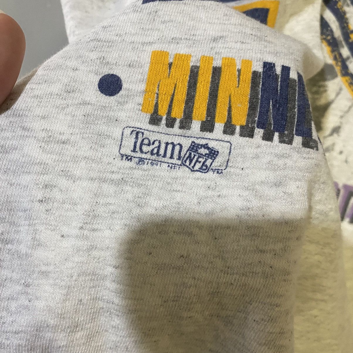 NFL × Salem Sportswear × Vintage VINTAGE 1991‼️Minnesota Vikings NFL Overprint Tee Size US L / EU 52-54 / 3 - 8 Thumbnail