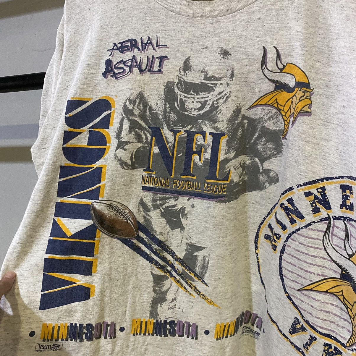 NFL × Salem Sportswear × Vintage VINTAGE 1991‼️Minnesota Vikings NFL Overprint Tee Size US L / EU 52-54 / 3 - 5 Thumbnail