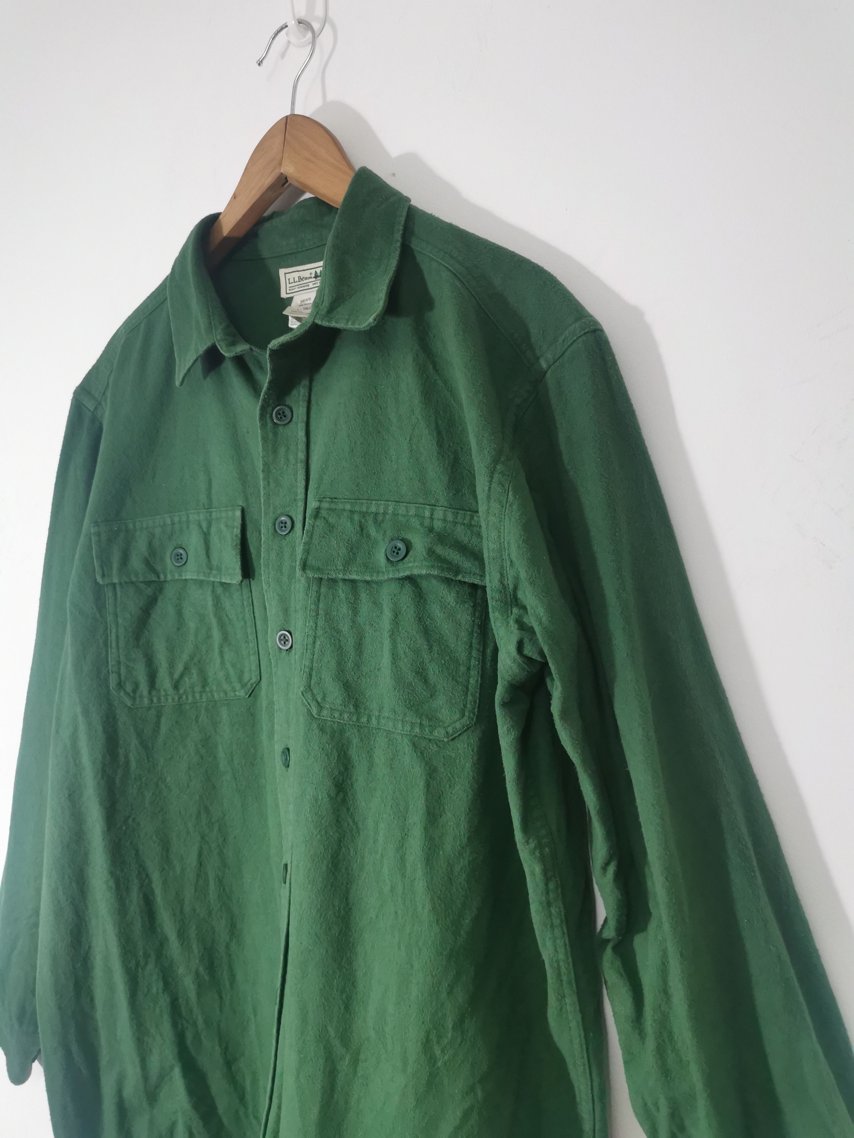 L.L. Bean Vintage LL Bean Chamois Cotton Shirt Made in Bulgaria Size US L / EU 52-54 / 3 - 2 Thumbnail