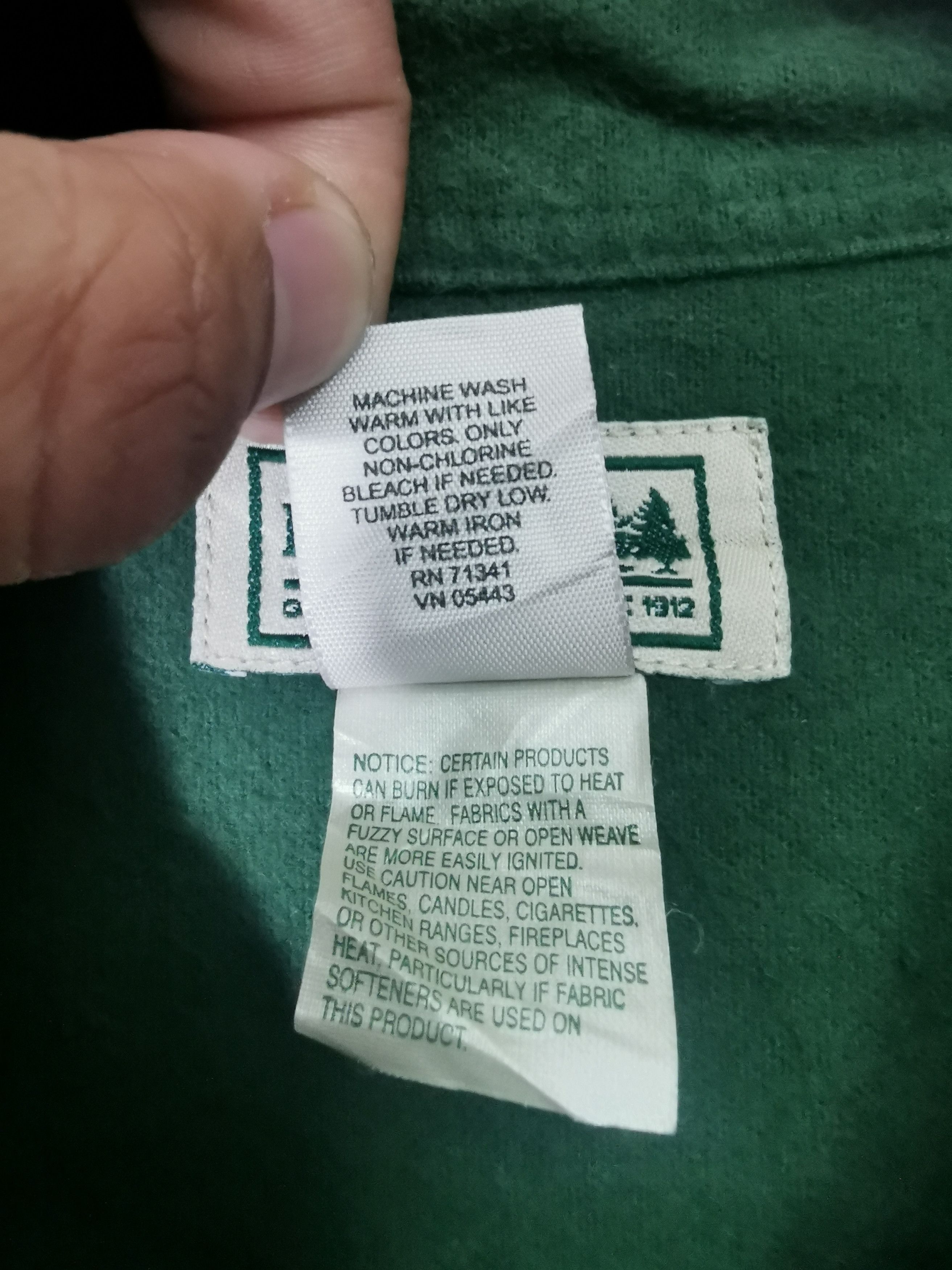 L.L. Bean Vintage LL Bean Chamois Cotton Shirt Made in Bulgaria Size US L / EU 52-54 / 3 - 8 Thumbnail