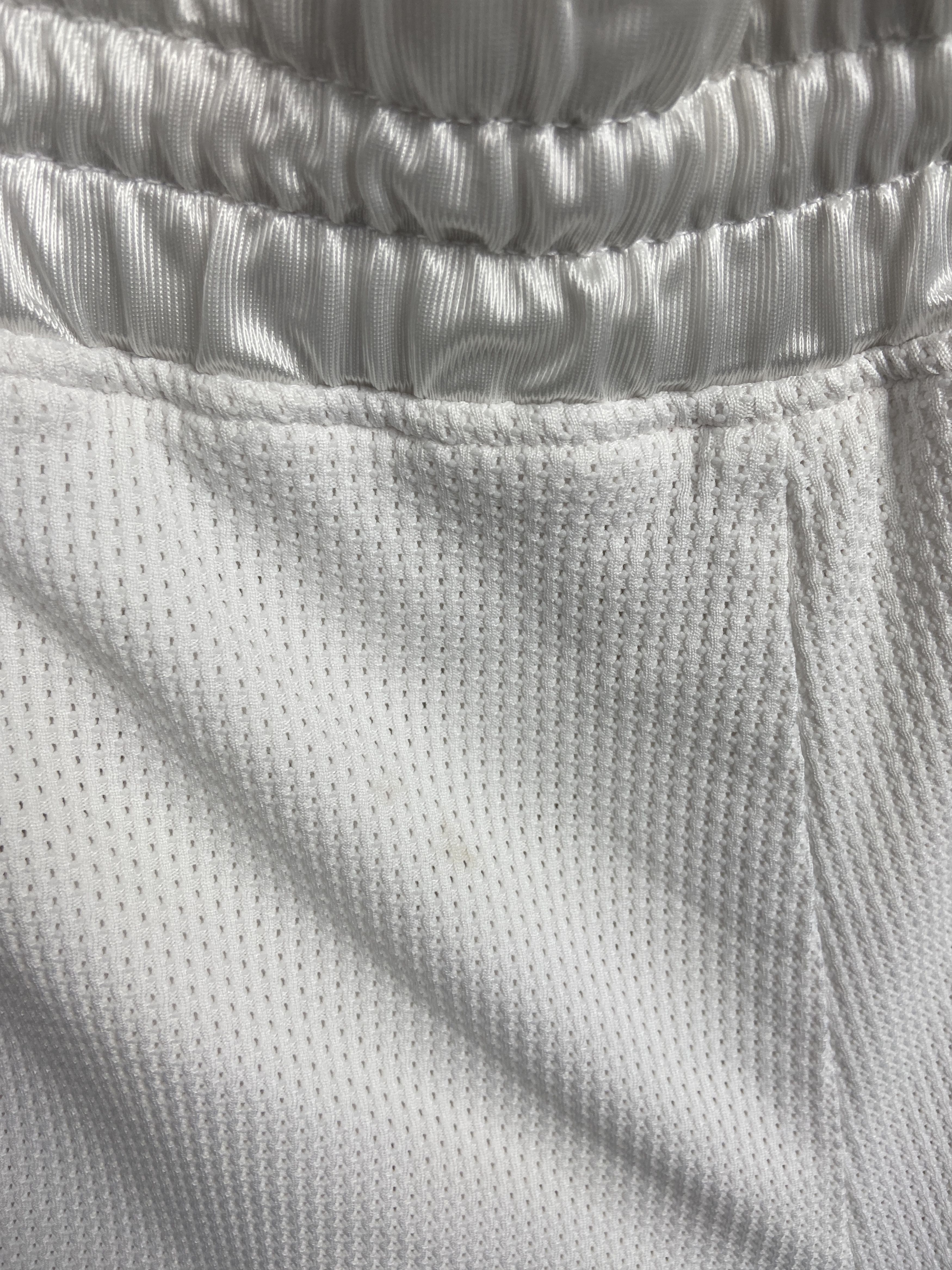 Nike Vintage Nike Basketball Mens Shorts Y2K Size US 34 / EU 50 - 3 Thumbnail