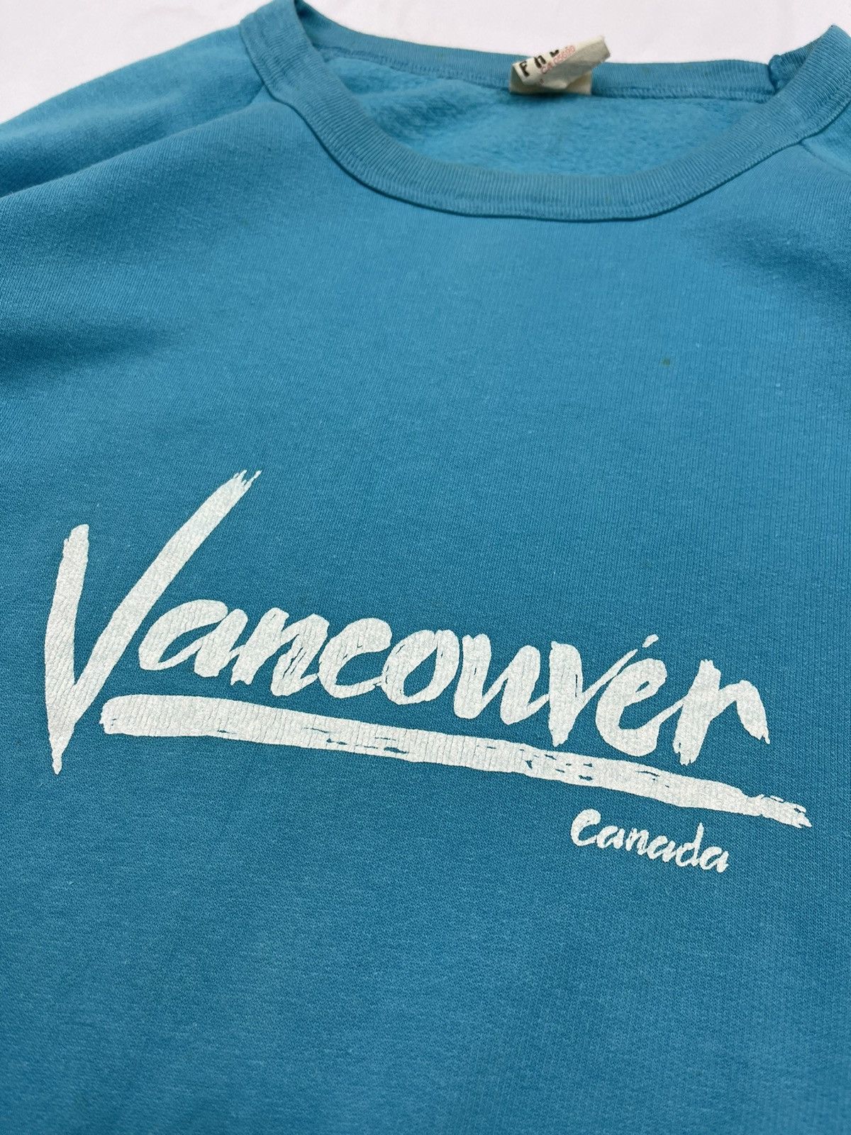 Vintage RARE!!! Vintage Vancouver Canada sky blue sweatshirt Size US L / EU 52-54 / 3 - 3 Thumbnail