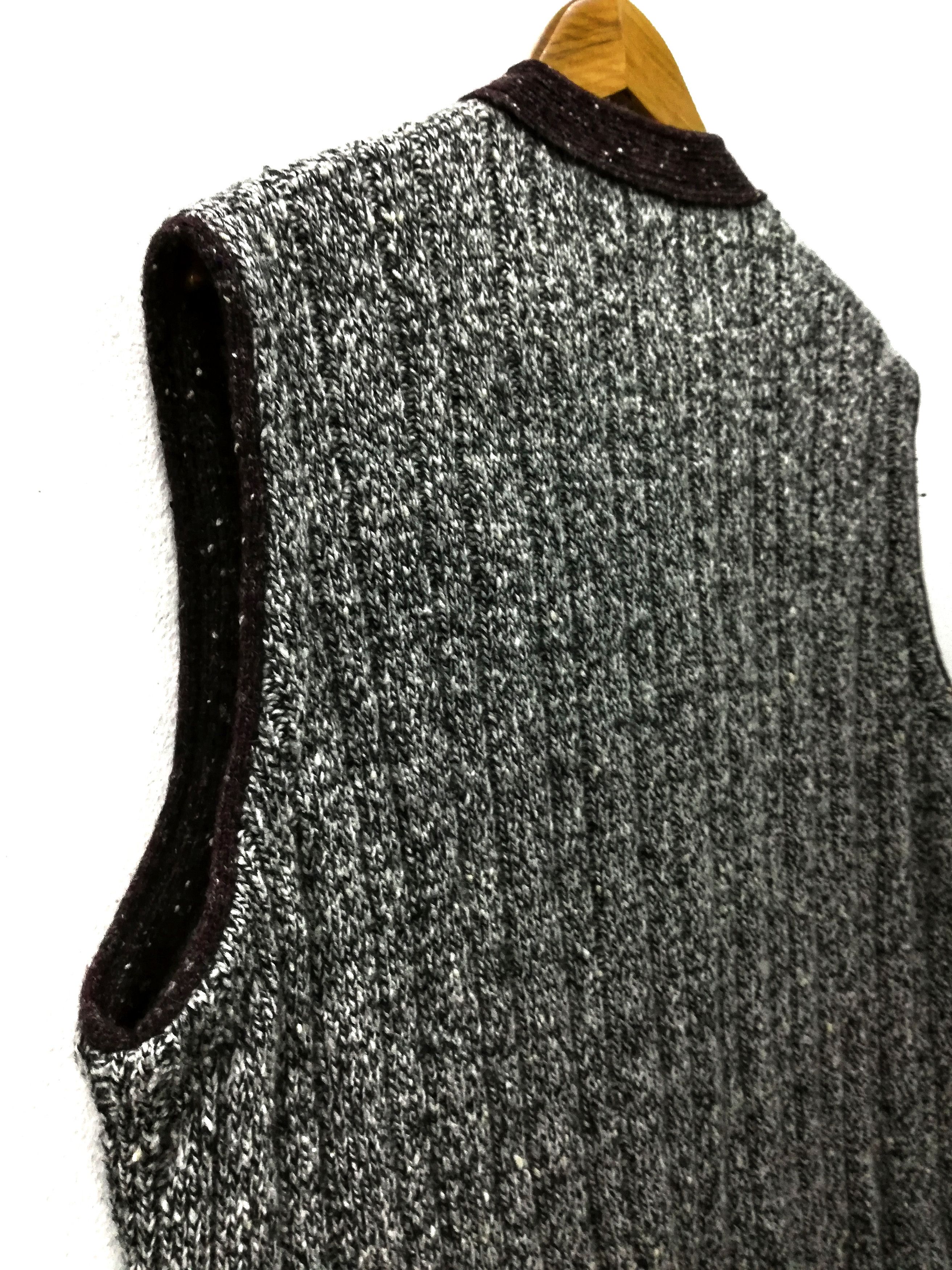 Givenchy × Other 🔥Givenchy Paris Wool Knitwear Sleeveless Vest Jacket Size US L / EU 52-54 / 3 - 6 Thumbnail