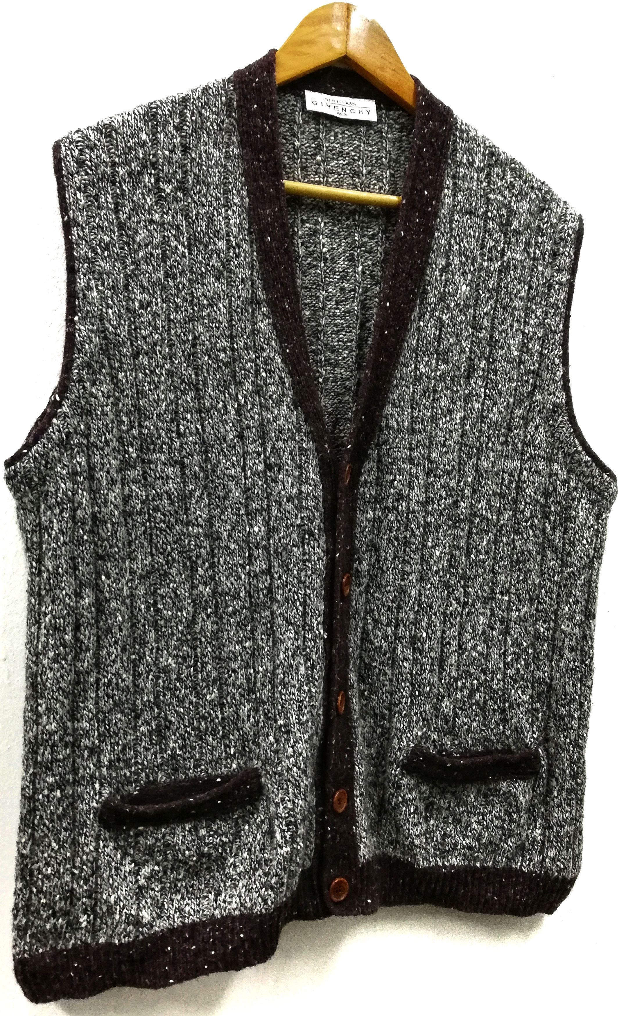Givenchy × Other 🔥Givenchy Paris Wool Knitwear Sleeveless Vest Jacket Size US L / EU 52-54 / 3 - 1 Thumbnail