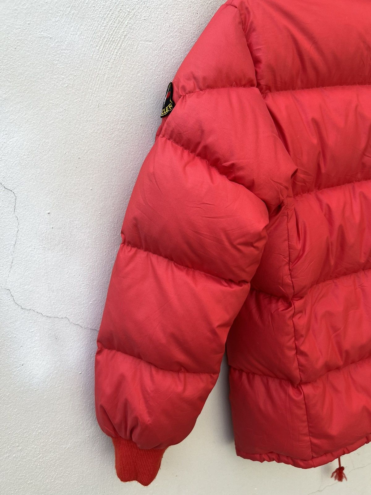 Asics Vintage 80s Moncler X Asics Japan Red Puffer Down Jacket Size US S / EU 44-46 / 1 - 9 Thumbnail