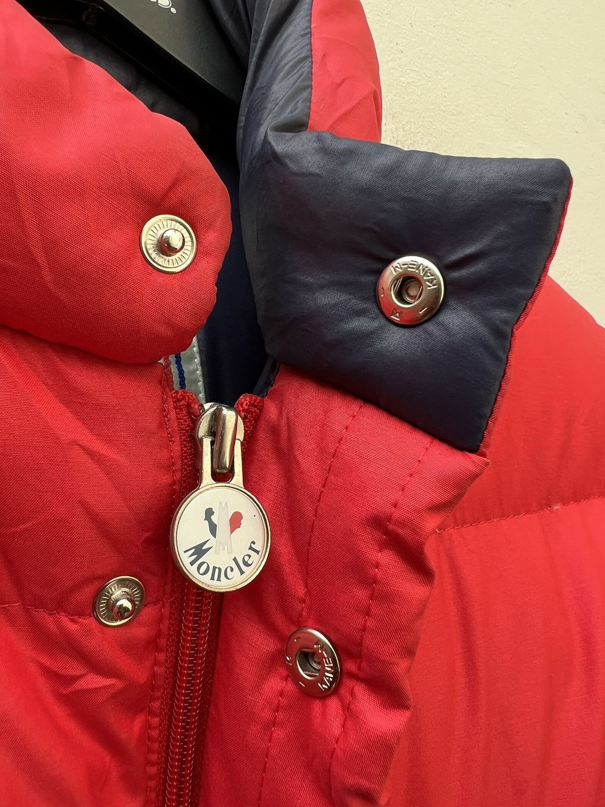 Asics Vintage 80s Moncler X Asics Japan Red Puffer Down Jacket Size US S / EU 44-46 / 1 - 12 Thumbnail